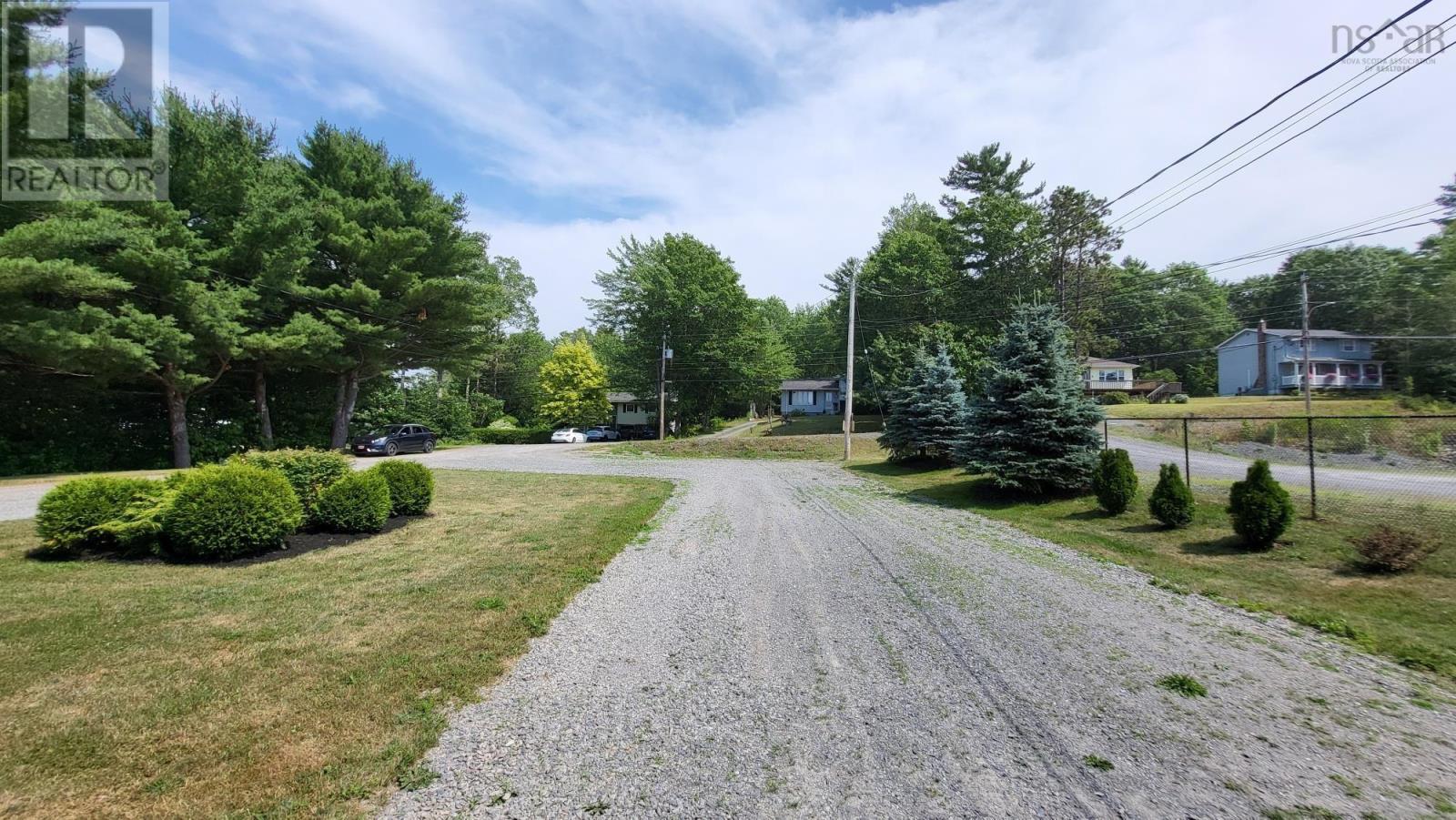 2089 - 2091 Lovett Road, Coldbrook, Nova Scotia  B0P 1J0 - Photo 4 - 202516446