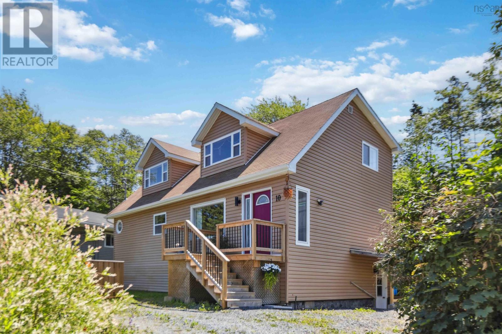 Property at 10 Battery Drive image 1