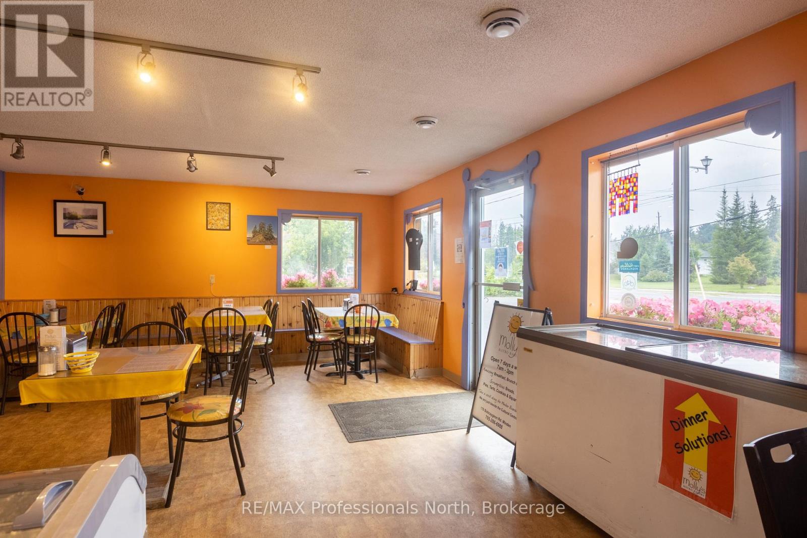 170 Bobcaygeon Road, Minden Hills (Minden), Ontario  K0M 2K0 - Photo 10 - X12238473