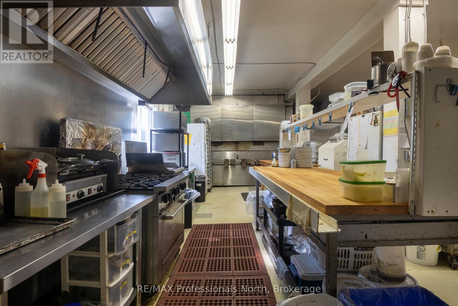 170 Bobcaygeon Road, Minden Hills (Minden), Ontario  K0M 2K0 - Photo 4 - X12238473