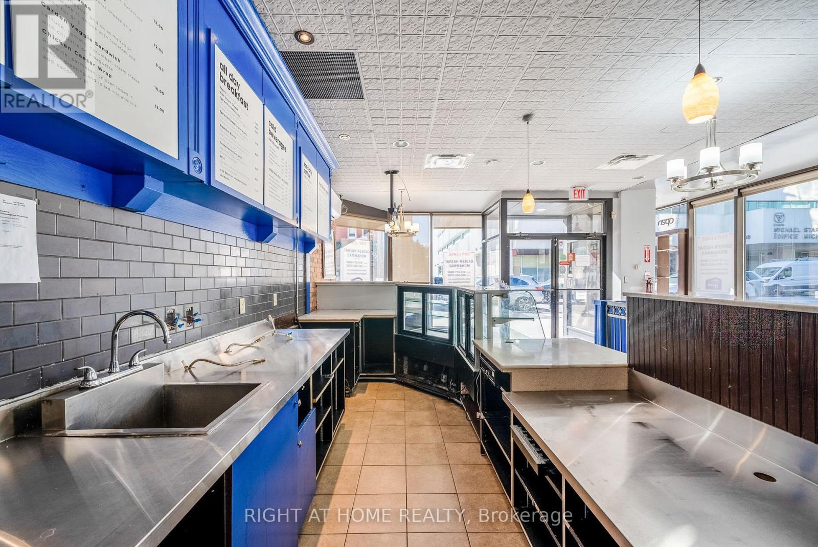 101 - 22 King Street W, Oshawa, Ontario  L1H 1A3 - Photo 14 - E12286339