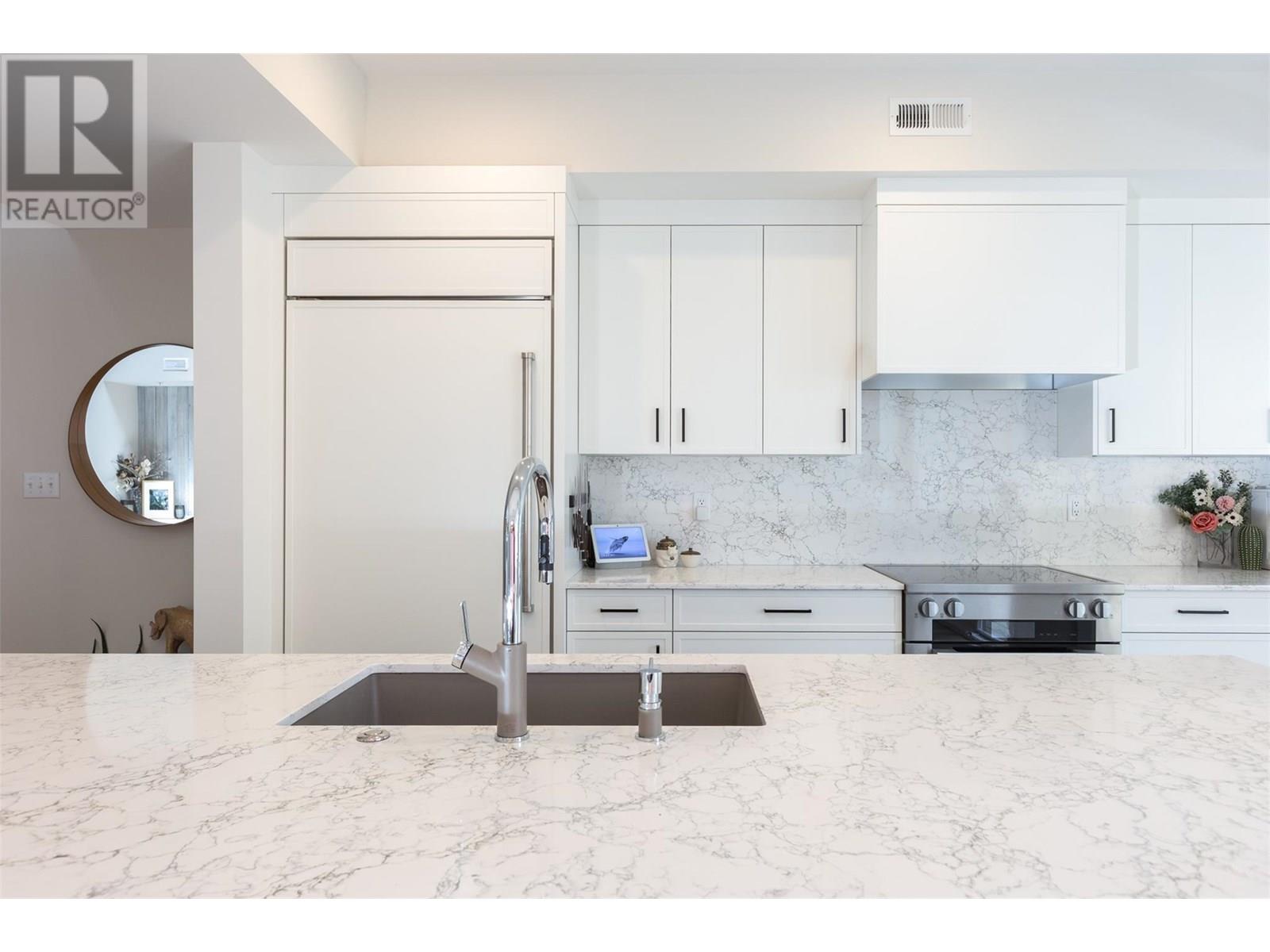 Property at 3880 Truswell Road Unit# 427 image 1