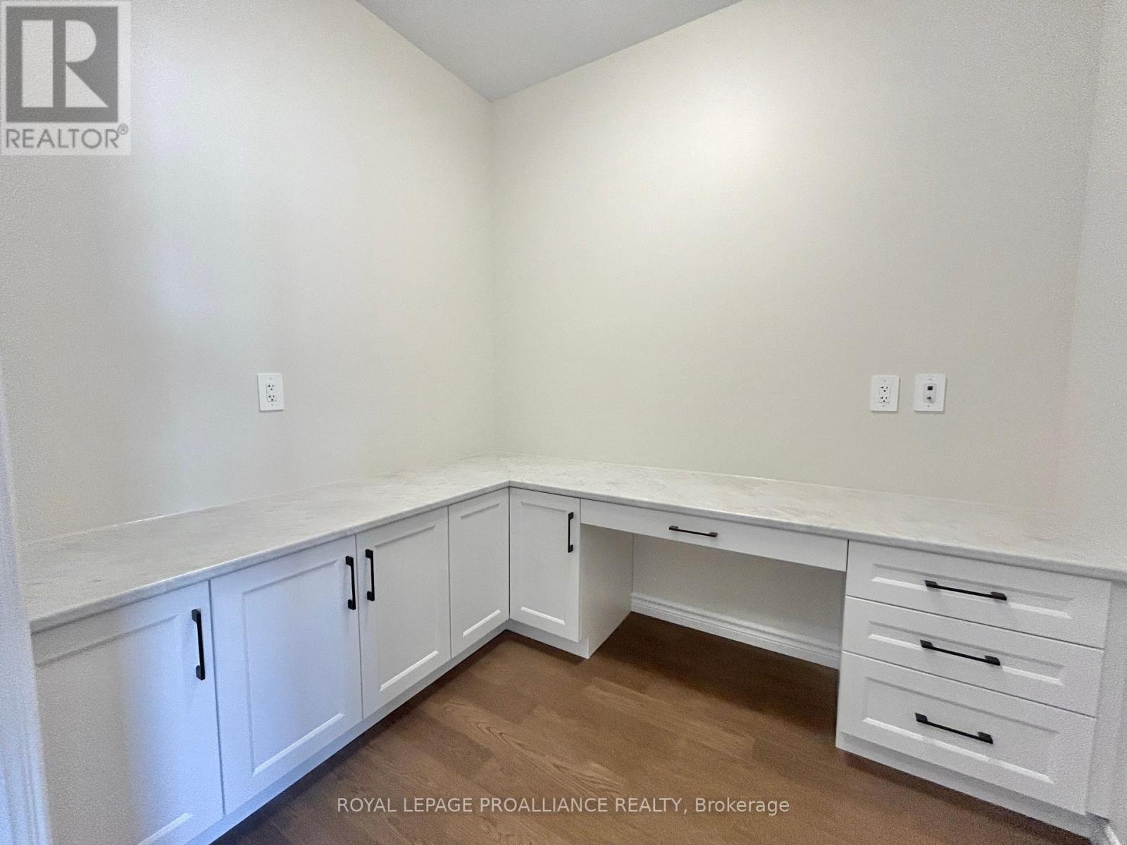 Property at 16 RIVERSTONE WAY image 5