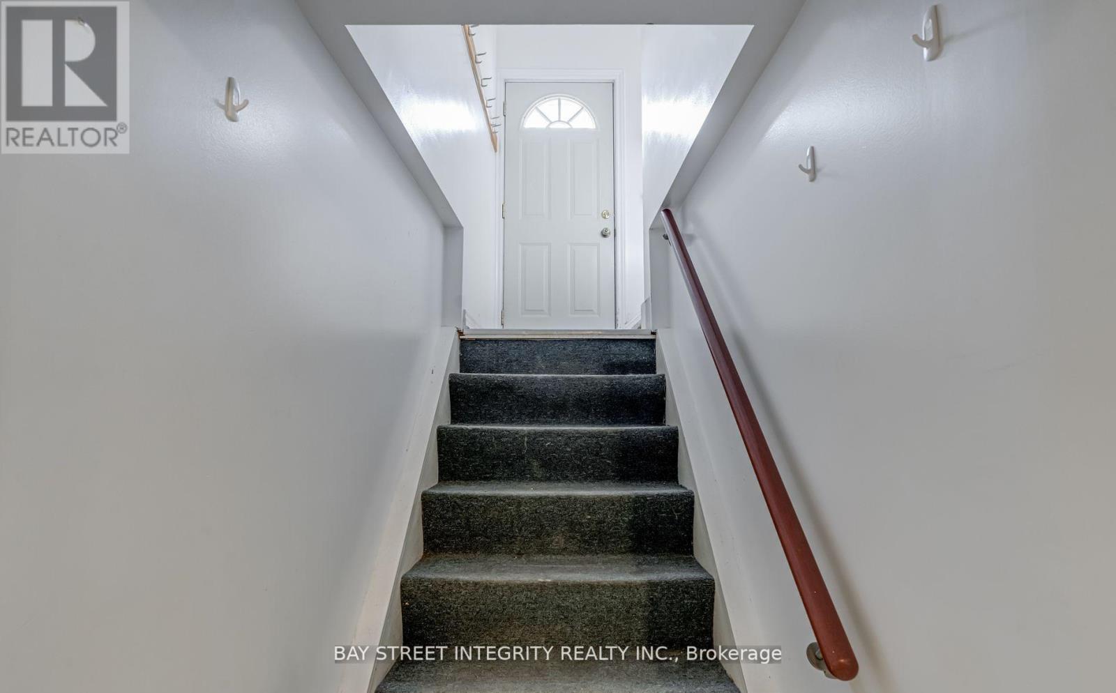 Bsmt - 65 Walter Avenue, Newmarket, Ontario  L3Y 2T4 - Photo 11 - N12286435