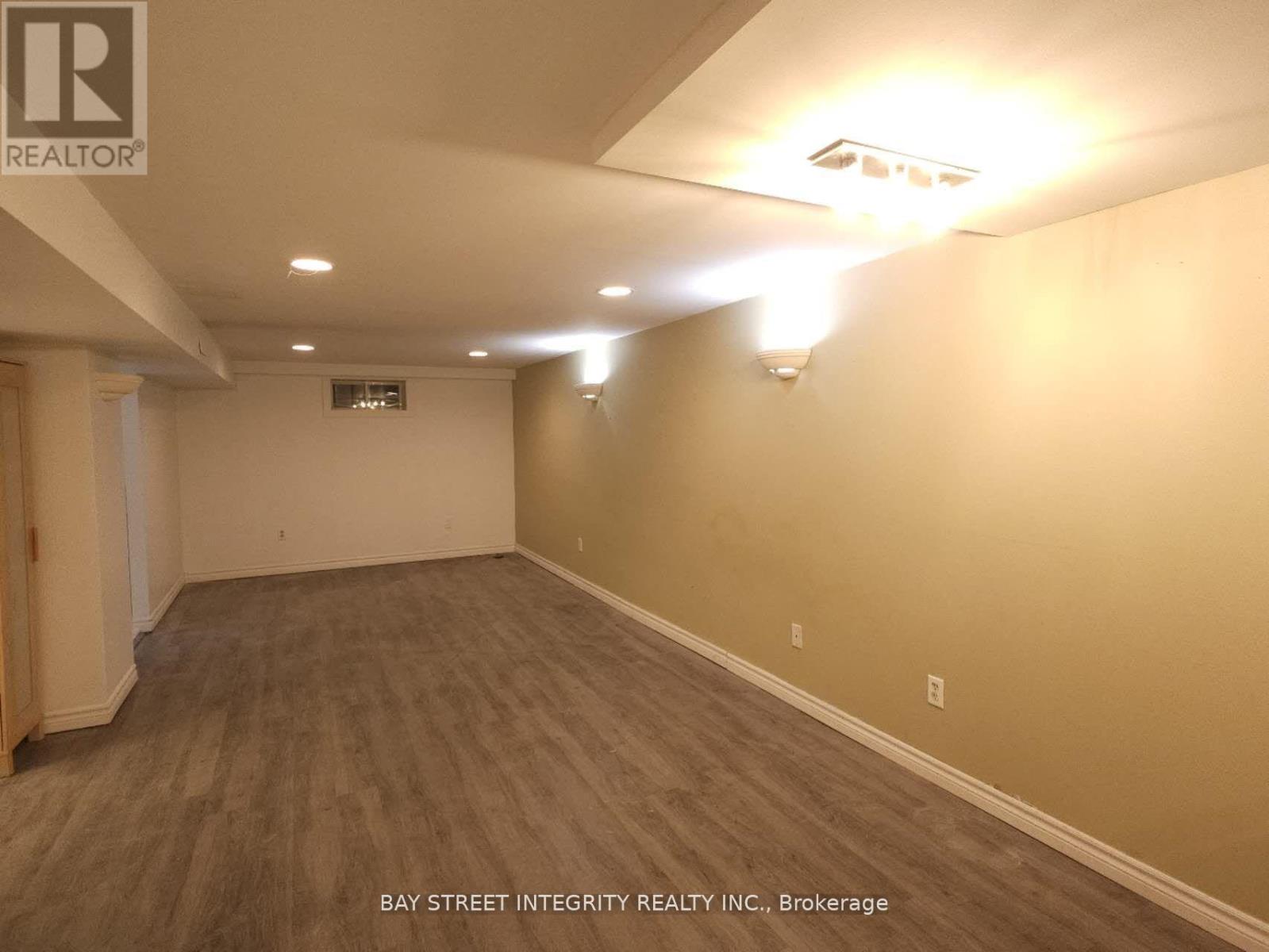 Bsmt - 65 Walter Avenue, Newmarket, Ontario  L3Y 2T4 - Photo 12 - N12286435
