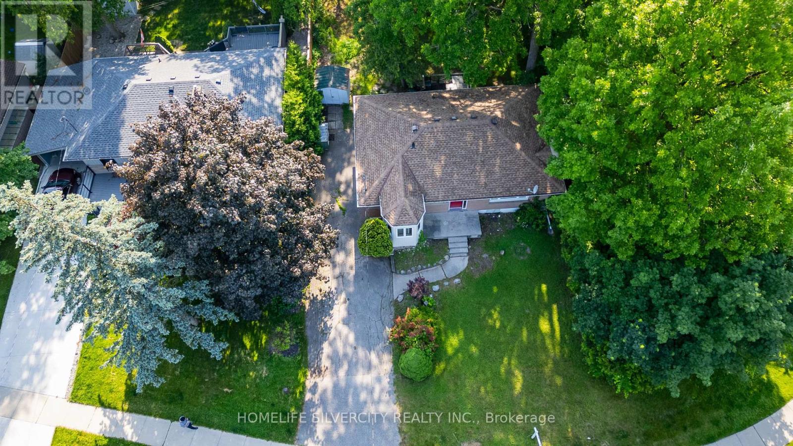 Property at 259 GREENWOOD AVENUE image 2