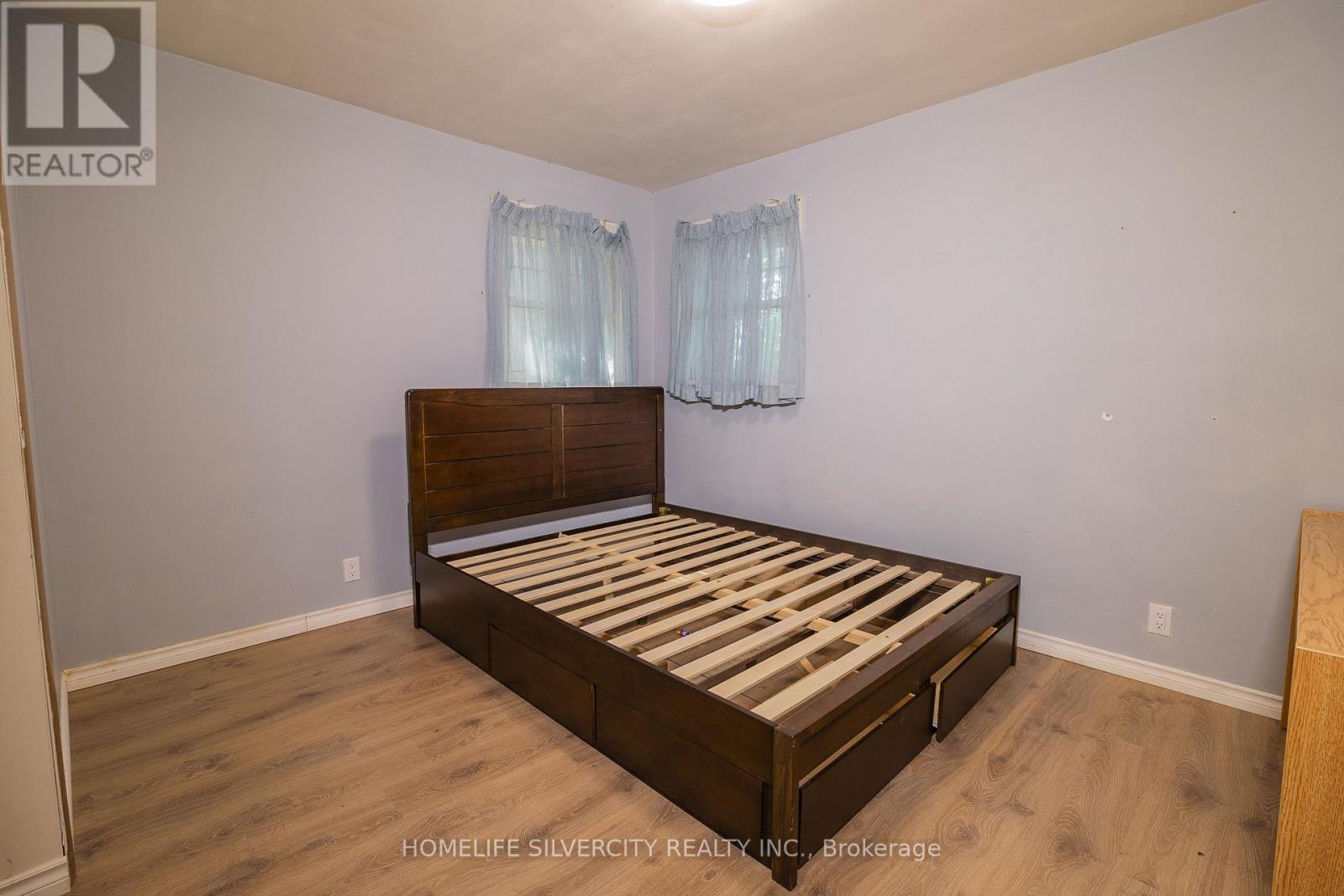 259 Greenwood Avenue, London South, Ontario  N6J 3G5 - Photo 11 - X12235162