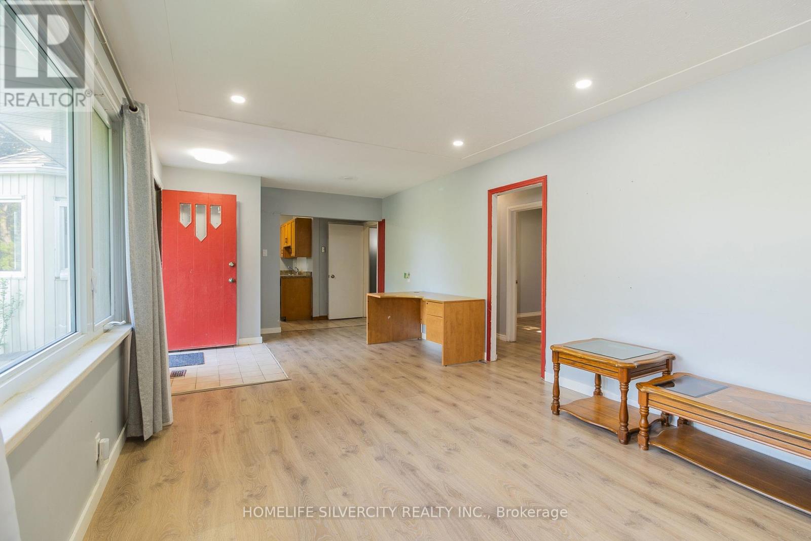259 Greenwood Avenue, London South, Ontario  N6J 3G5 - Photo 6 - X12235162