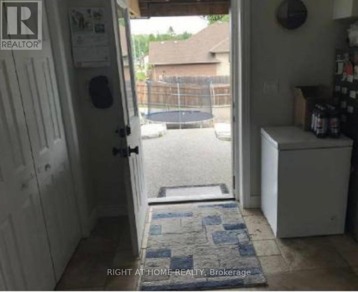 38 Washington Street, Brant, Ontario  N3L 2A7 - Photo 18 - X12286479