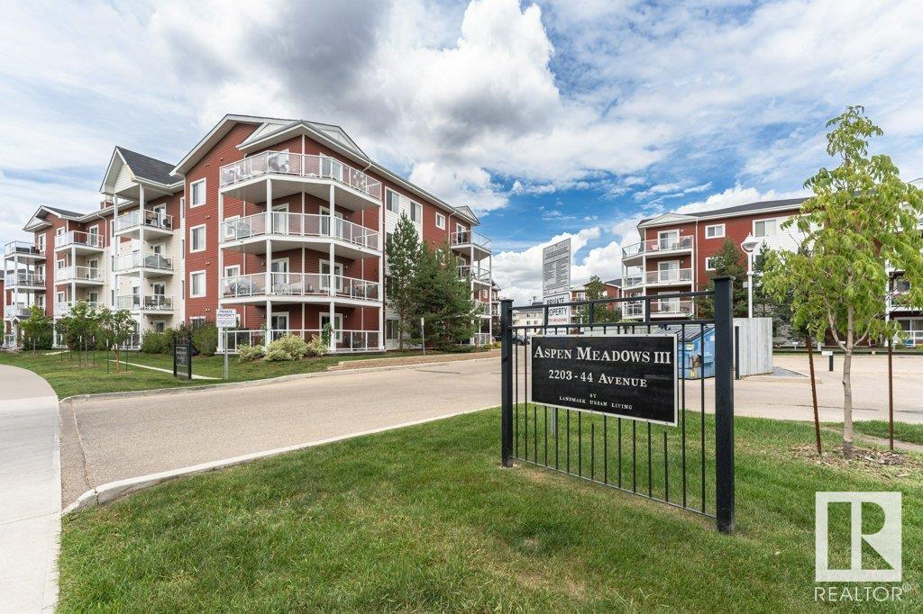 #304 2207 44 AV NW, Edmonton, Alberta