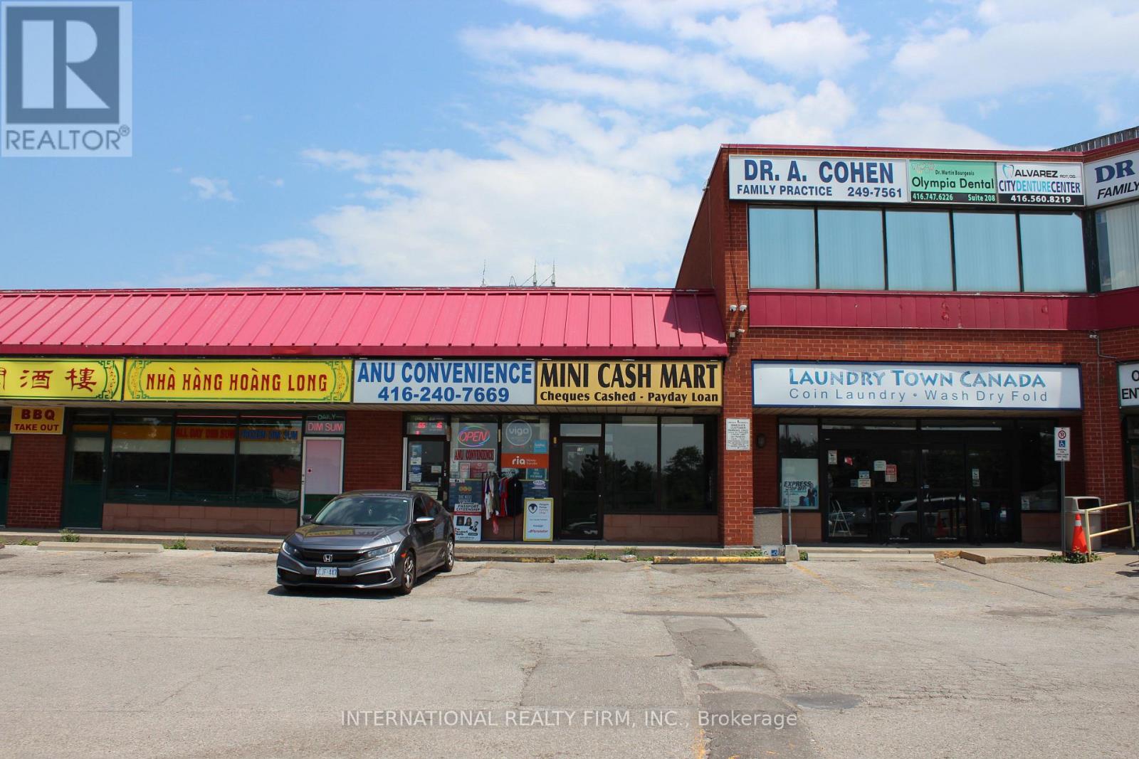 11b - 1635 Lawrence Avenue W, Toronto, Ontario  M6L 3C9 - Photo 2 - W12272304