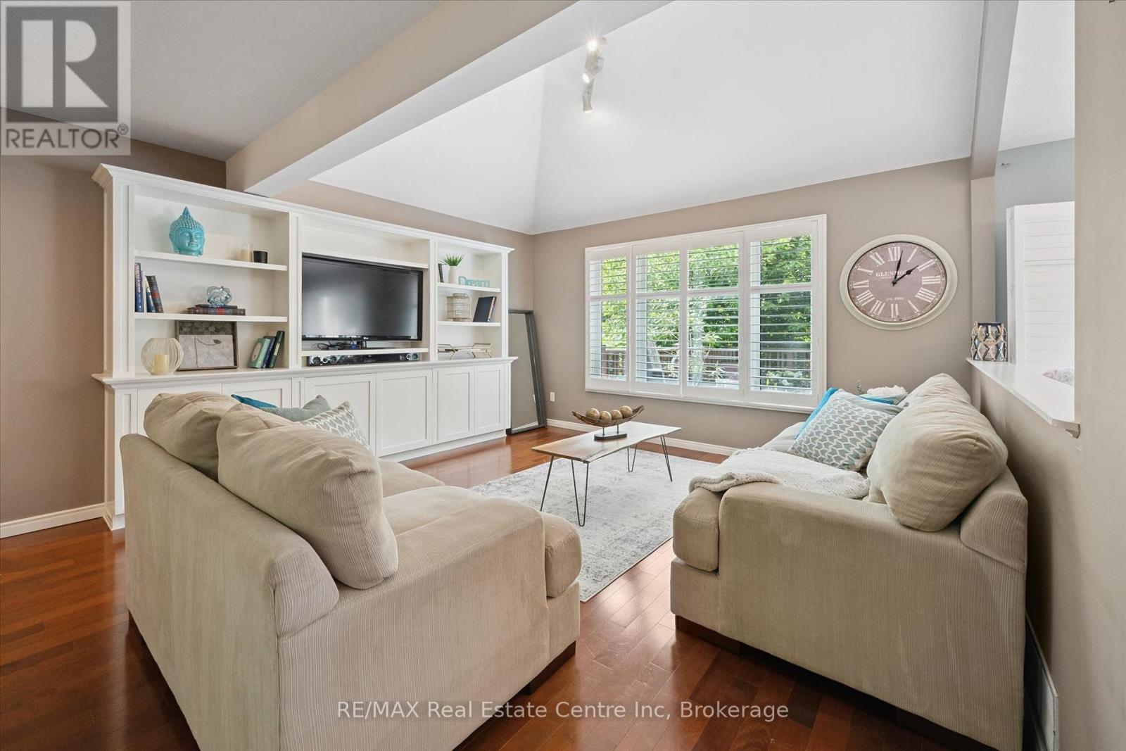 Property at 51 MARSH CRESCENT image 4