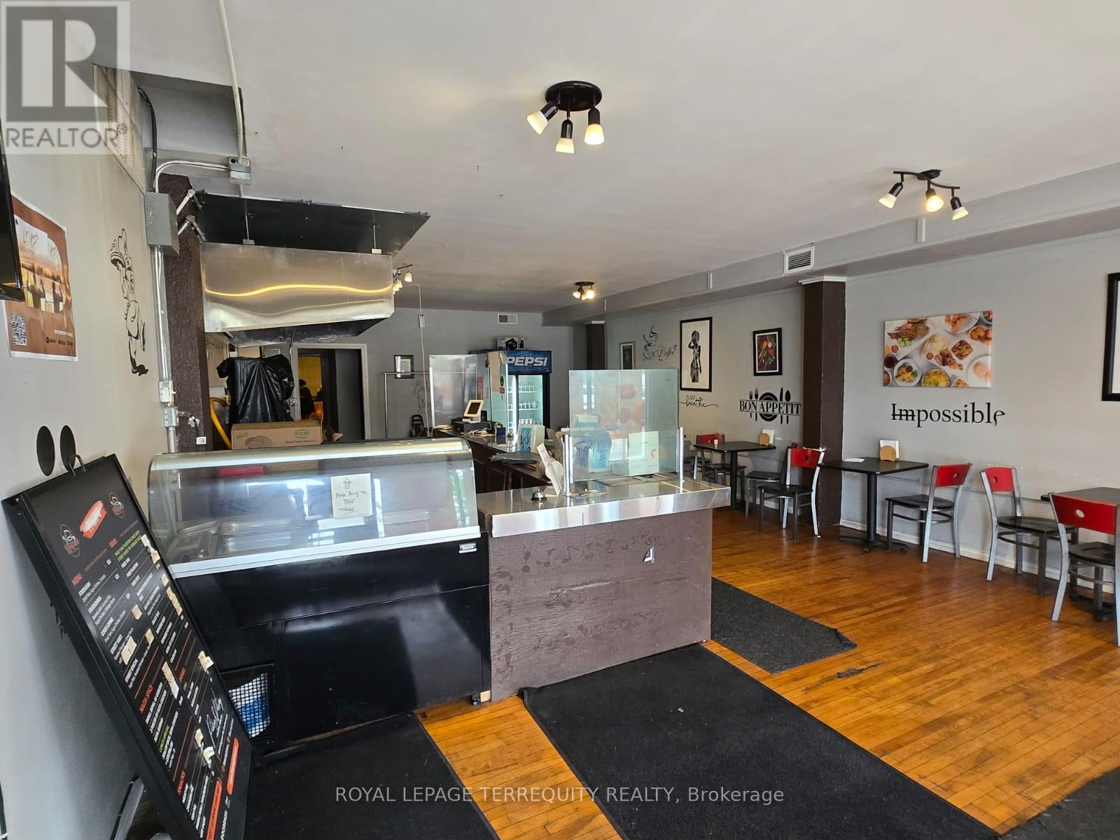 2849 Kingston Road, Toronto, Ontario  M1M 1N2 - Photo 3 - E12286556