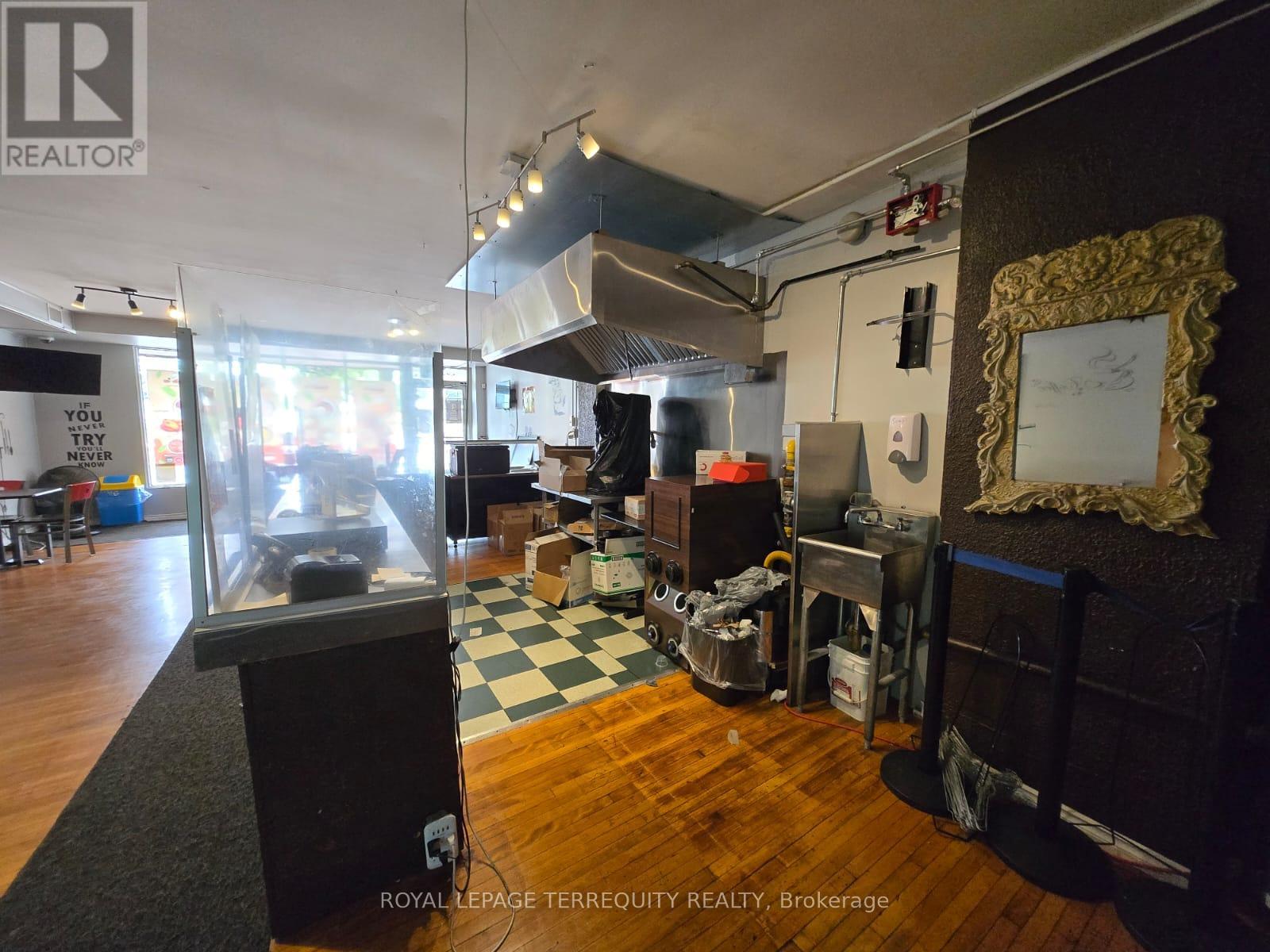 2849 Kingston Road, Toronto, Ontario  M1M 1N2 - Photo 4 - E12286556