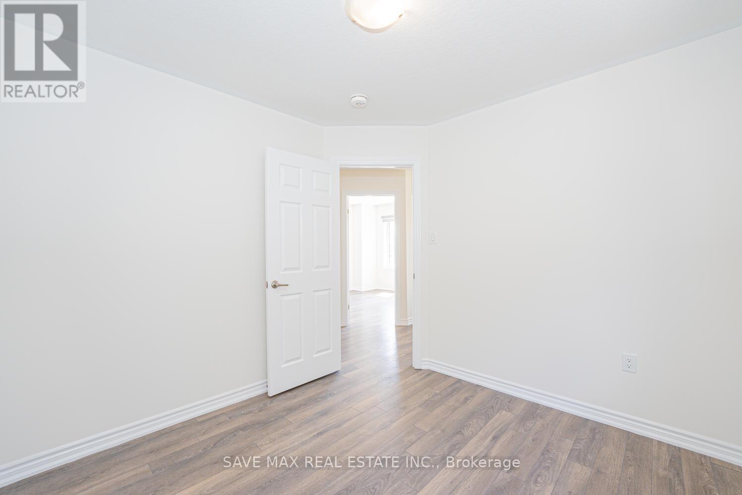 4 Tarrison Street S, Brantford, Ontario  N3V 0B1 - Photo 37 - X12282104