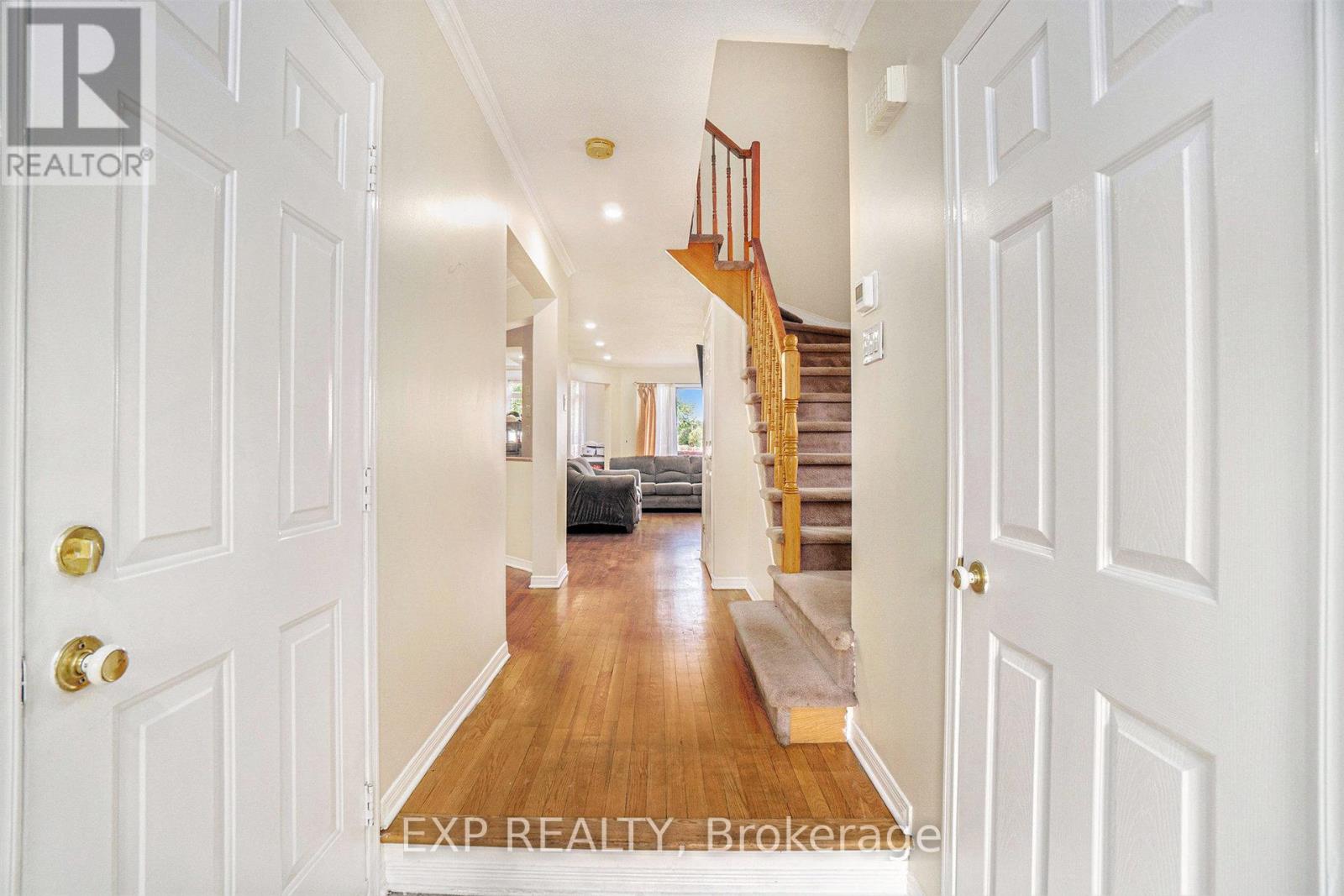Property at 77 PALMADEO DRIVE image 5
