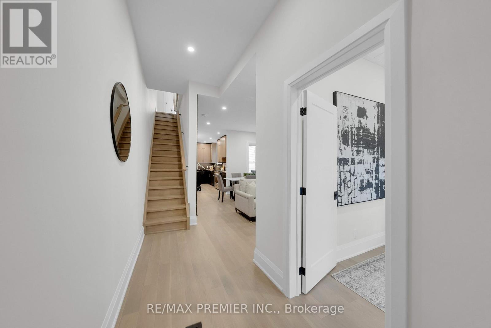 Property at 388 CRAWFORD STREET image 5