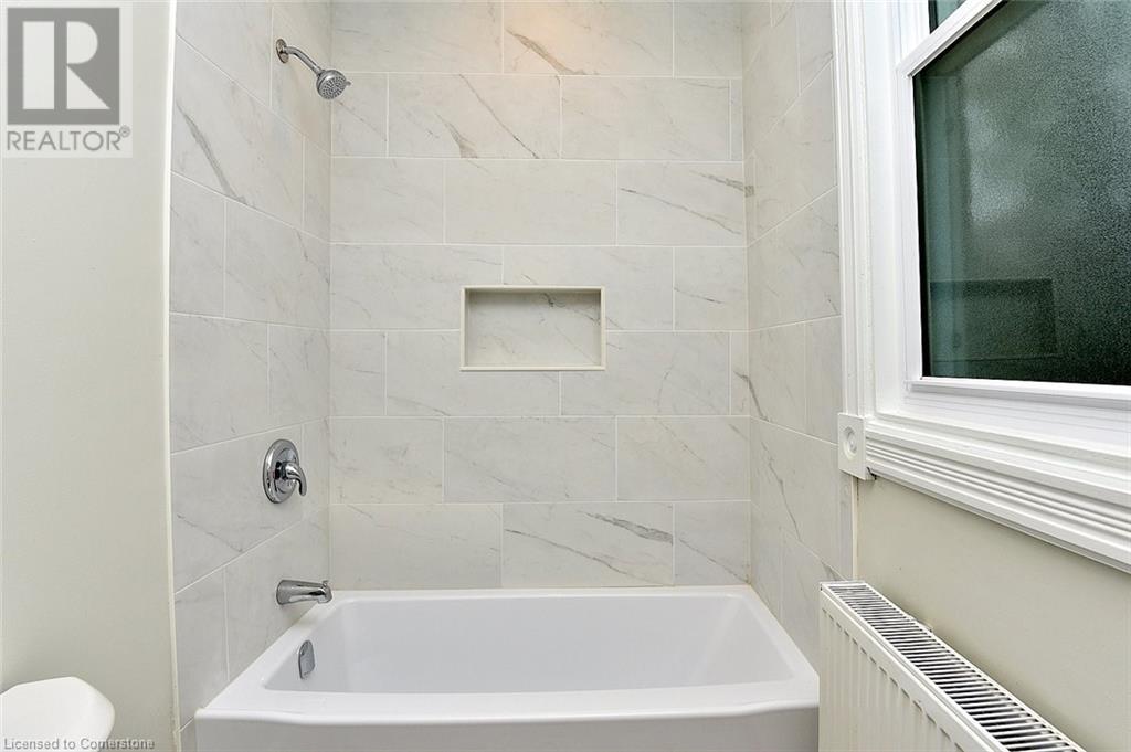 66 Erie Avenue, Hamilton, Ontario  L8N 2W6 - Photo 19 - 40727254