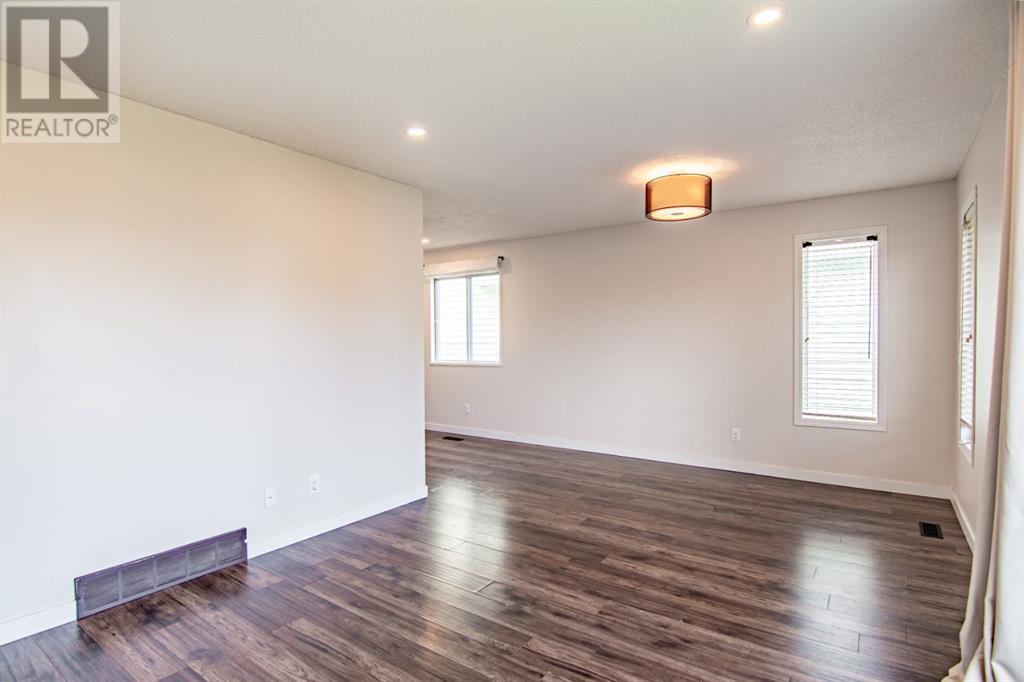 Property at 135 Rutherford Drive image 5