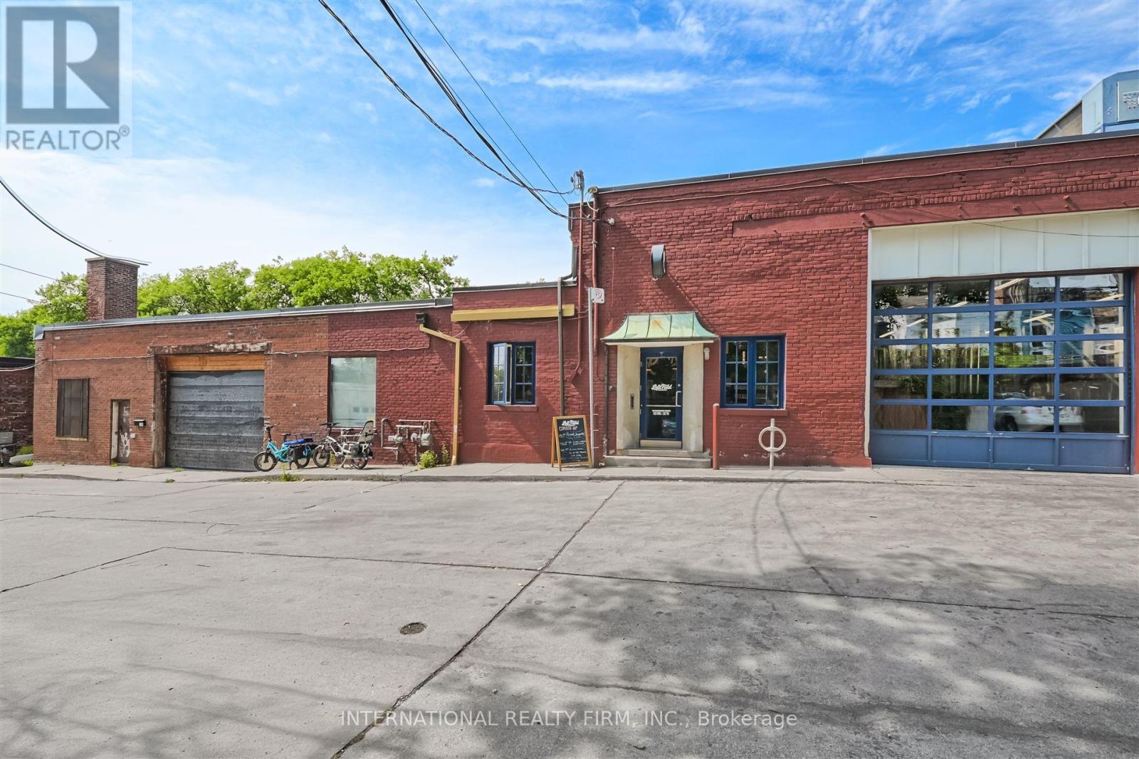 36 WAGSTAFF DRIVE, Toronto, Ontario