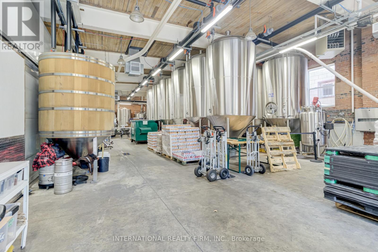 36 Wagstaff Drive, Toronto, Ontario  M4L 3W9 - Photo 11 - E12286610