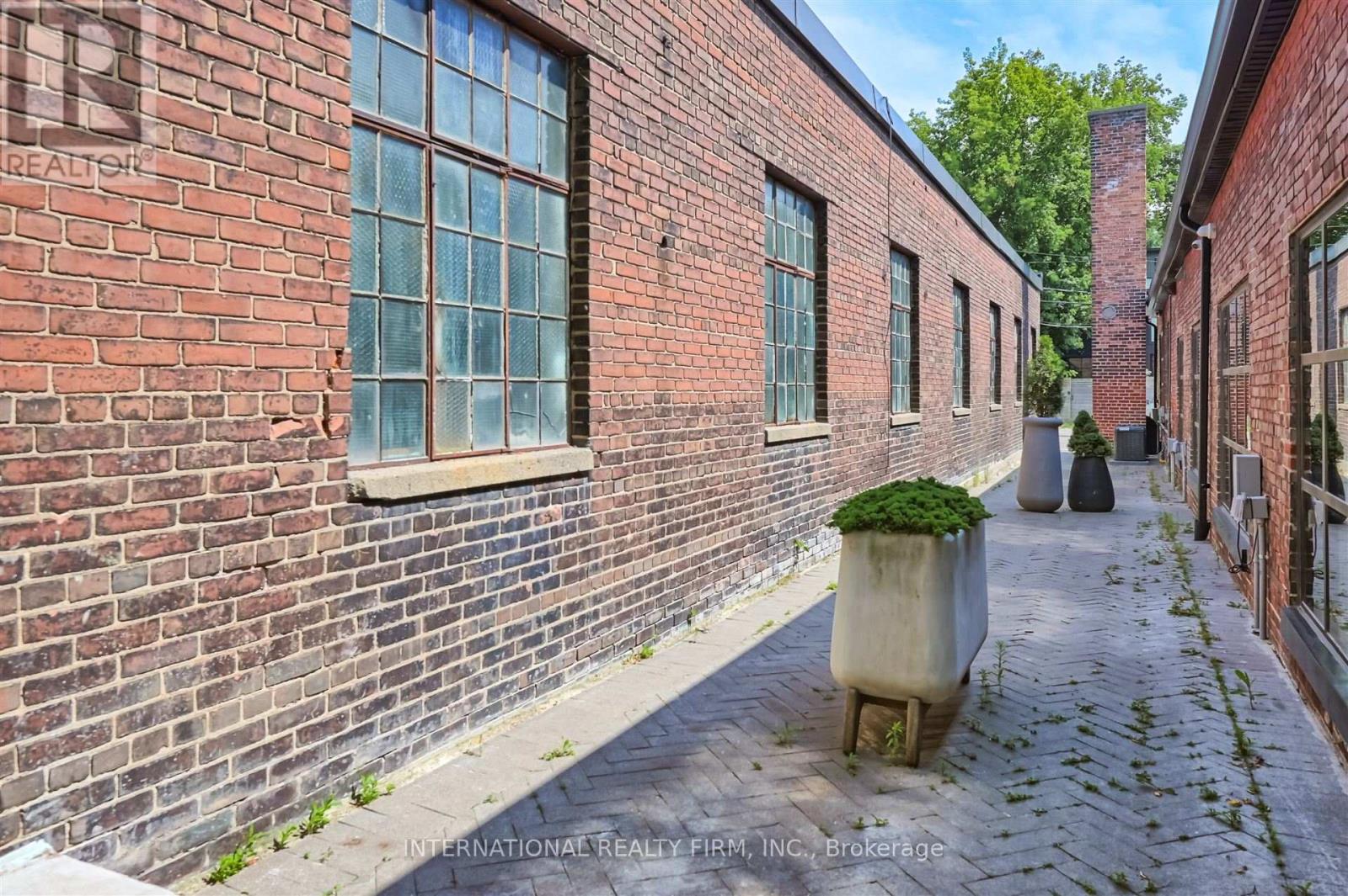 36 Wagstaff Drive, Toronto, Ontario  M4L 3W9 - Photo 33 - E12286610