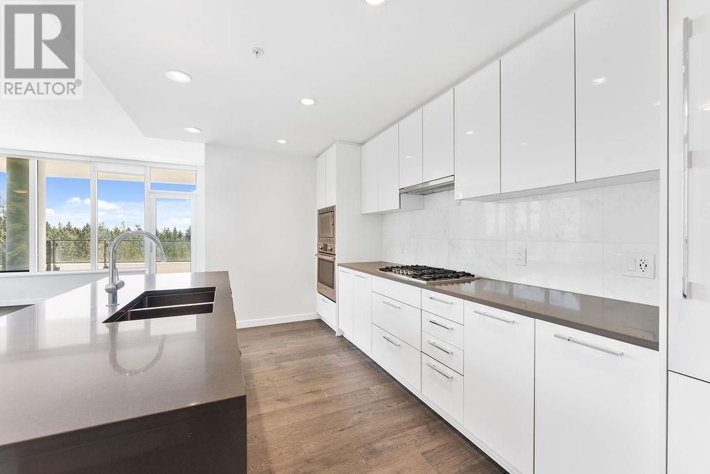 Property at 1108 3487 BINNING ROAD image 3