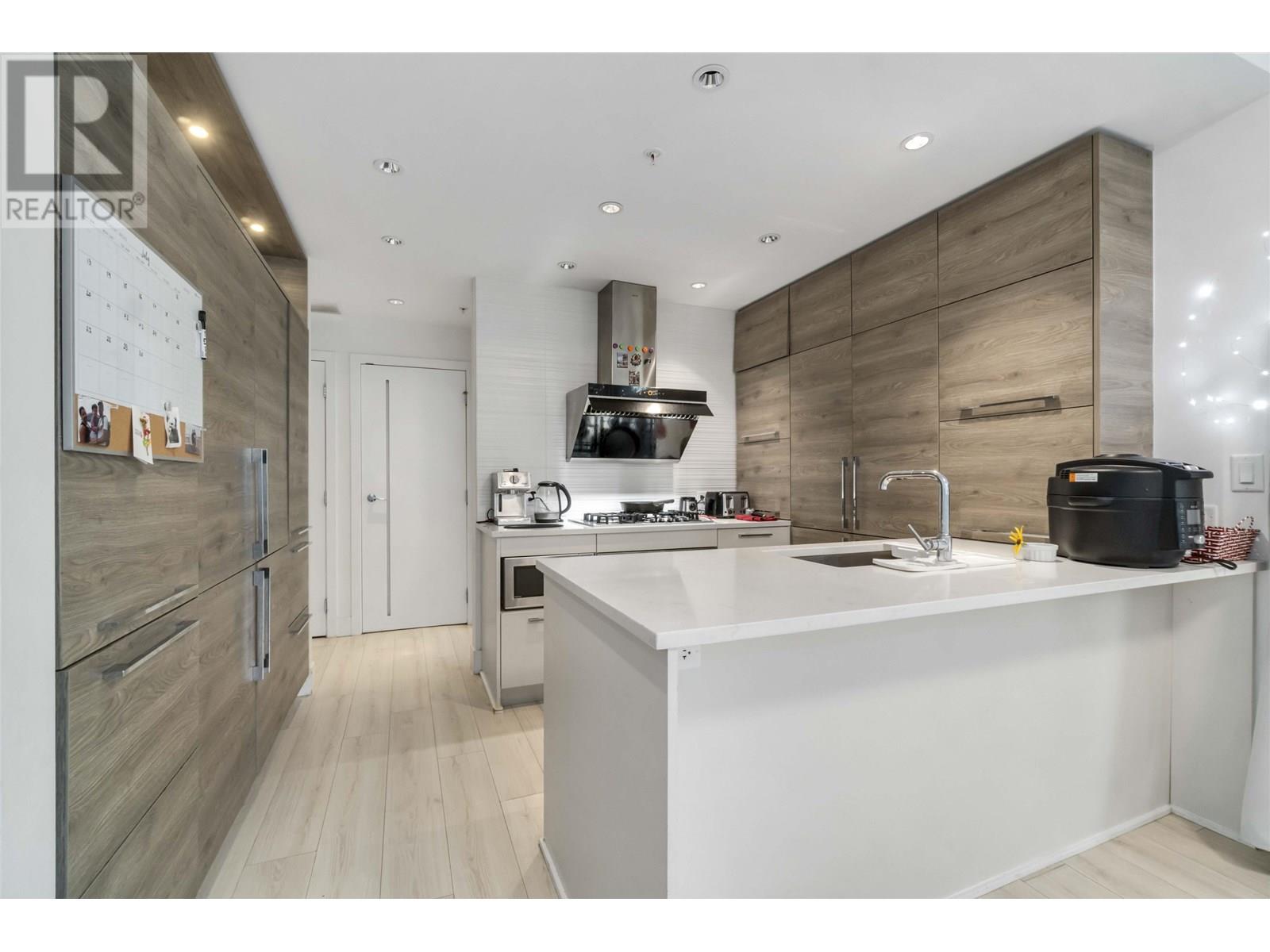 402 7388 Kingsway, Burnaby, British Columbia  V3N 0G9 - Photo 21 - R3027017