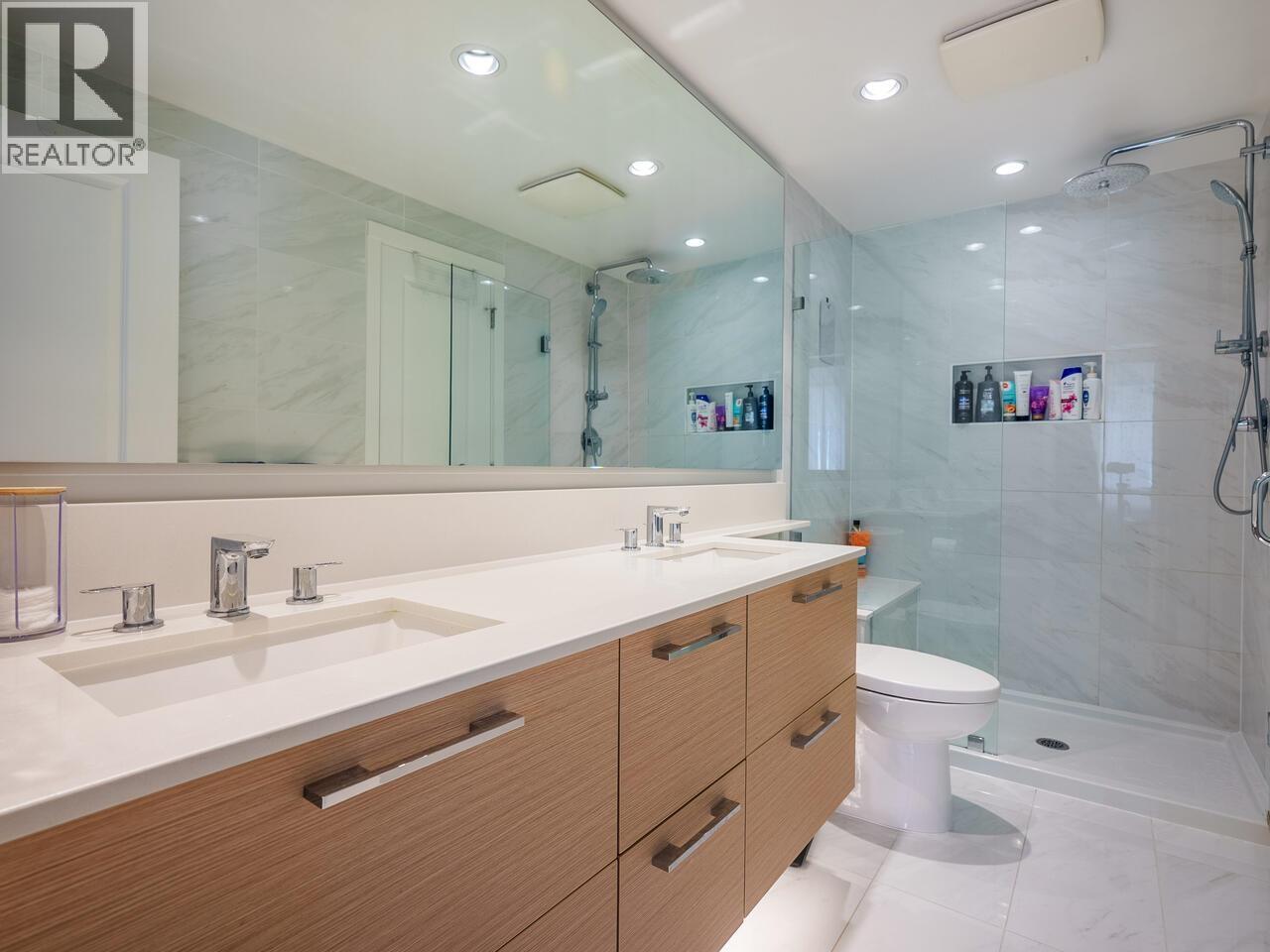 2708 6700 Dunblane Avenue, Burnaby, British Columbia  V5H 0J3 - Photo 15 - R3027049