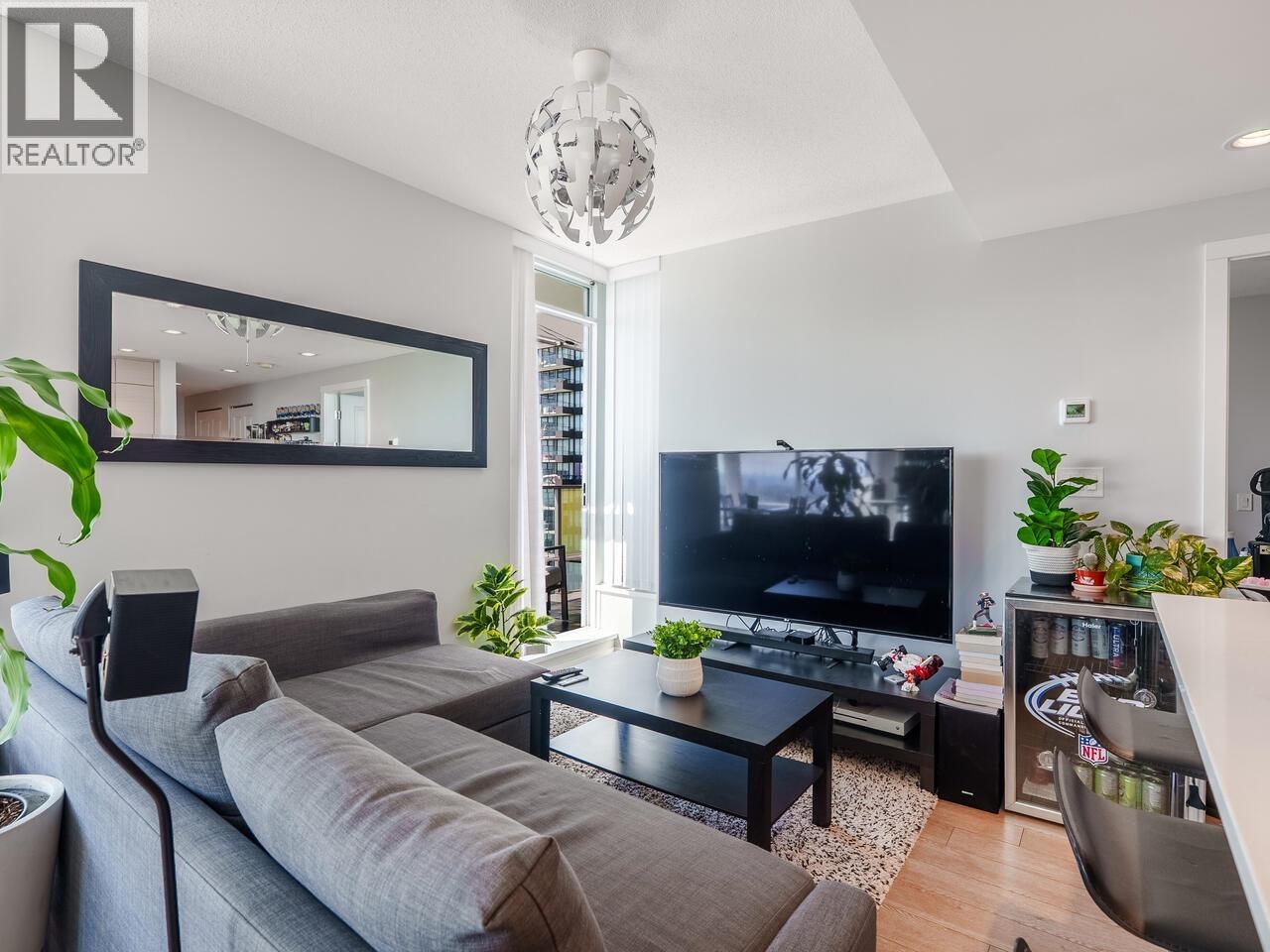 2708 6700 Dunblane Avenue, Burnaby, British Columbia  V5H 0J3 - Photo 7 - R3027049