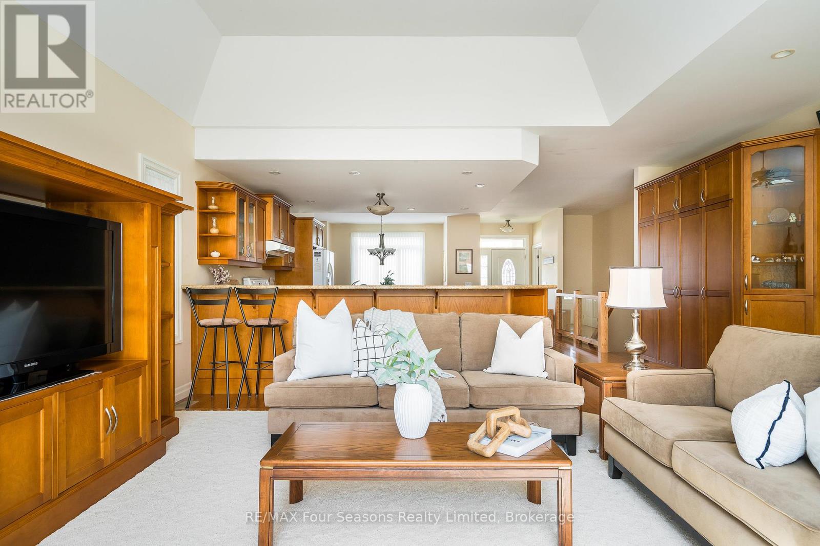 150 Brooker Boulevard, Blue Mountains, Ontario  L9Y 0M2 - Photo 19 - X12286265