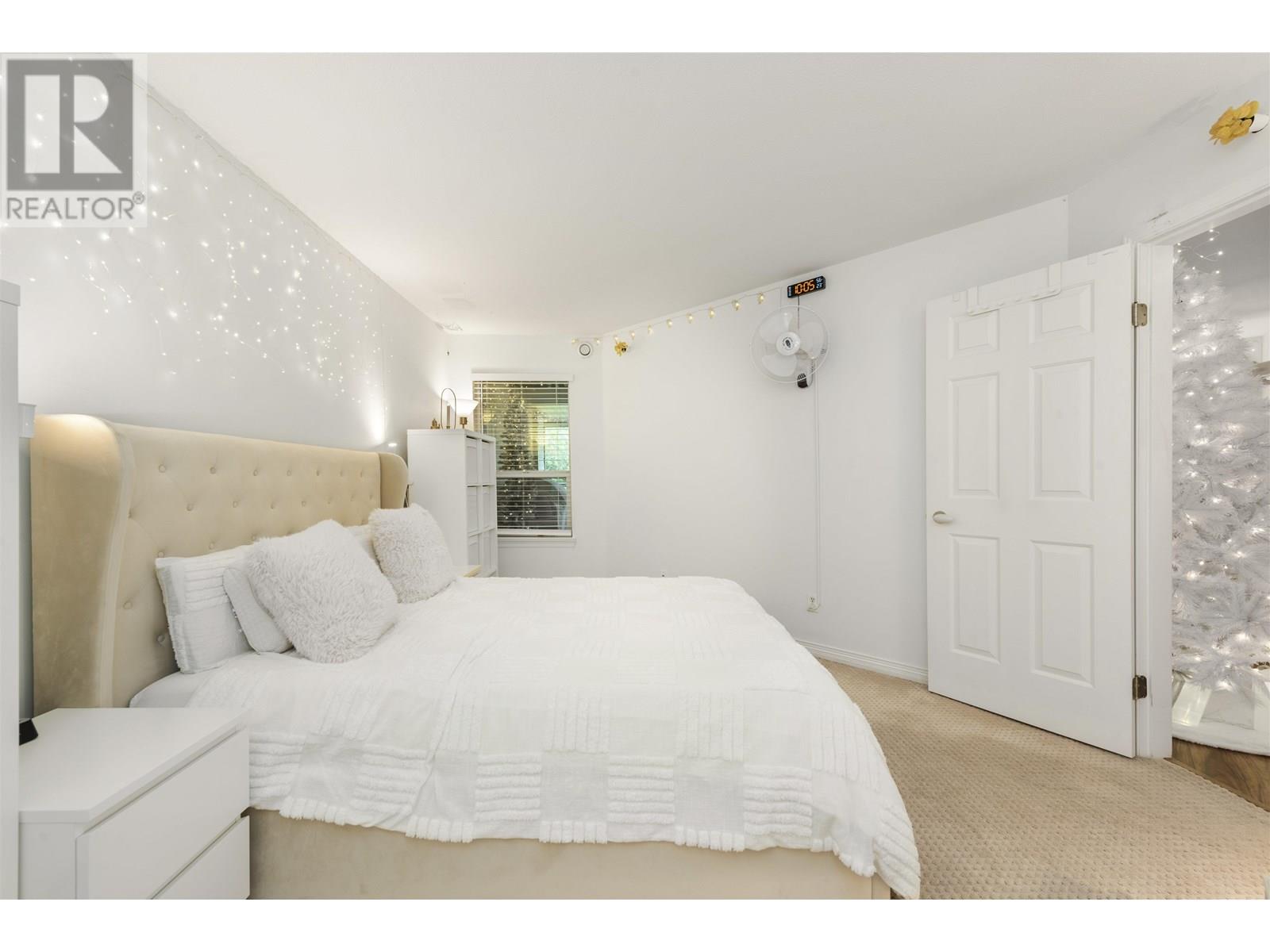 421 6707 Southpoint Drive, Burnaby, British Columbia  V3N 4V8 - Photo 15 - R3027144