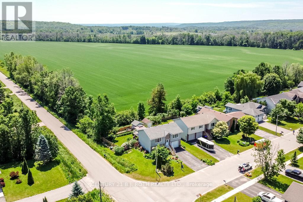 Property at 69 DONLANDS COURT image 2