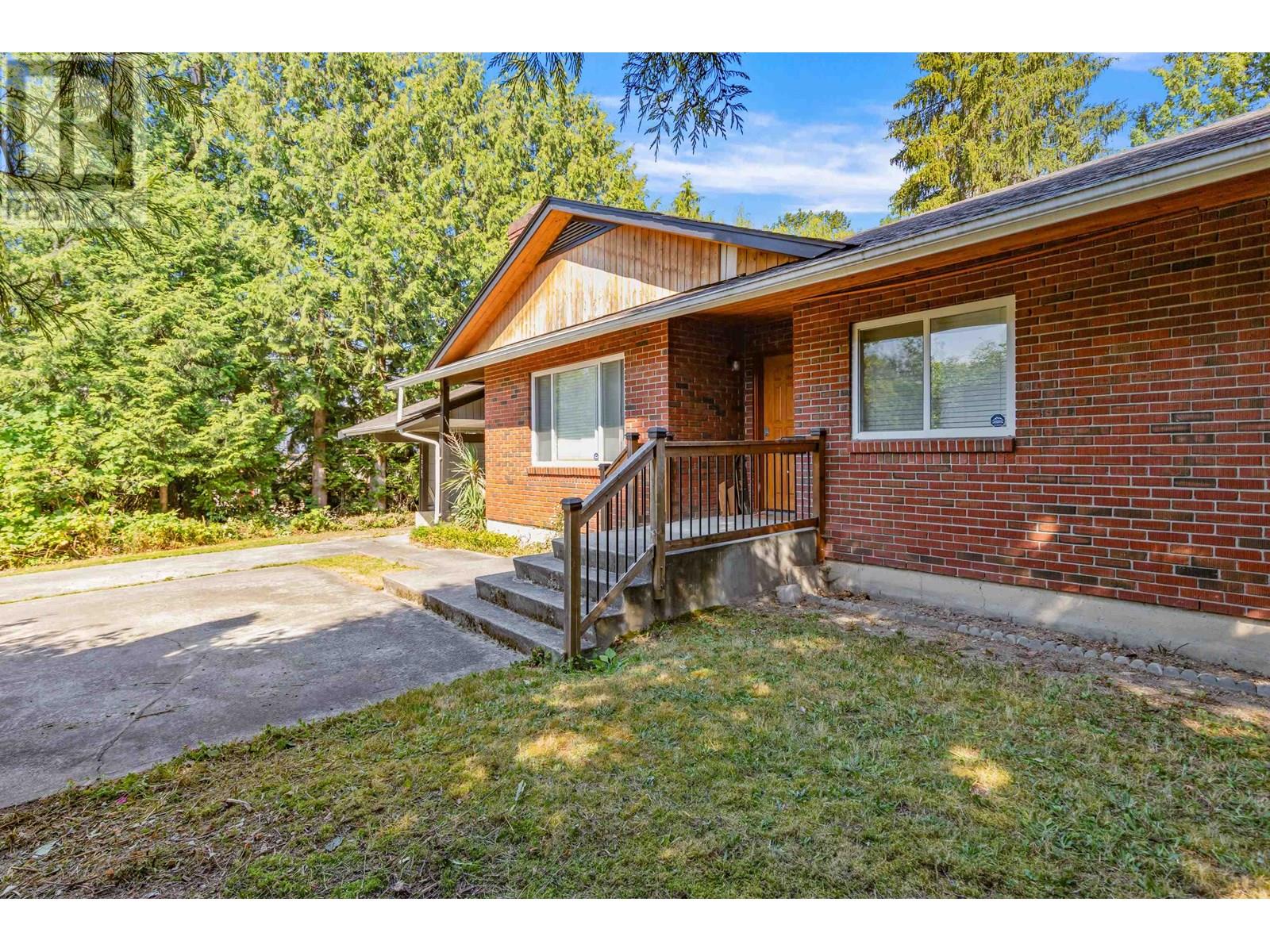 Property at 22489 BRICKWOOD CLOSE image 4