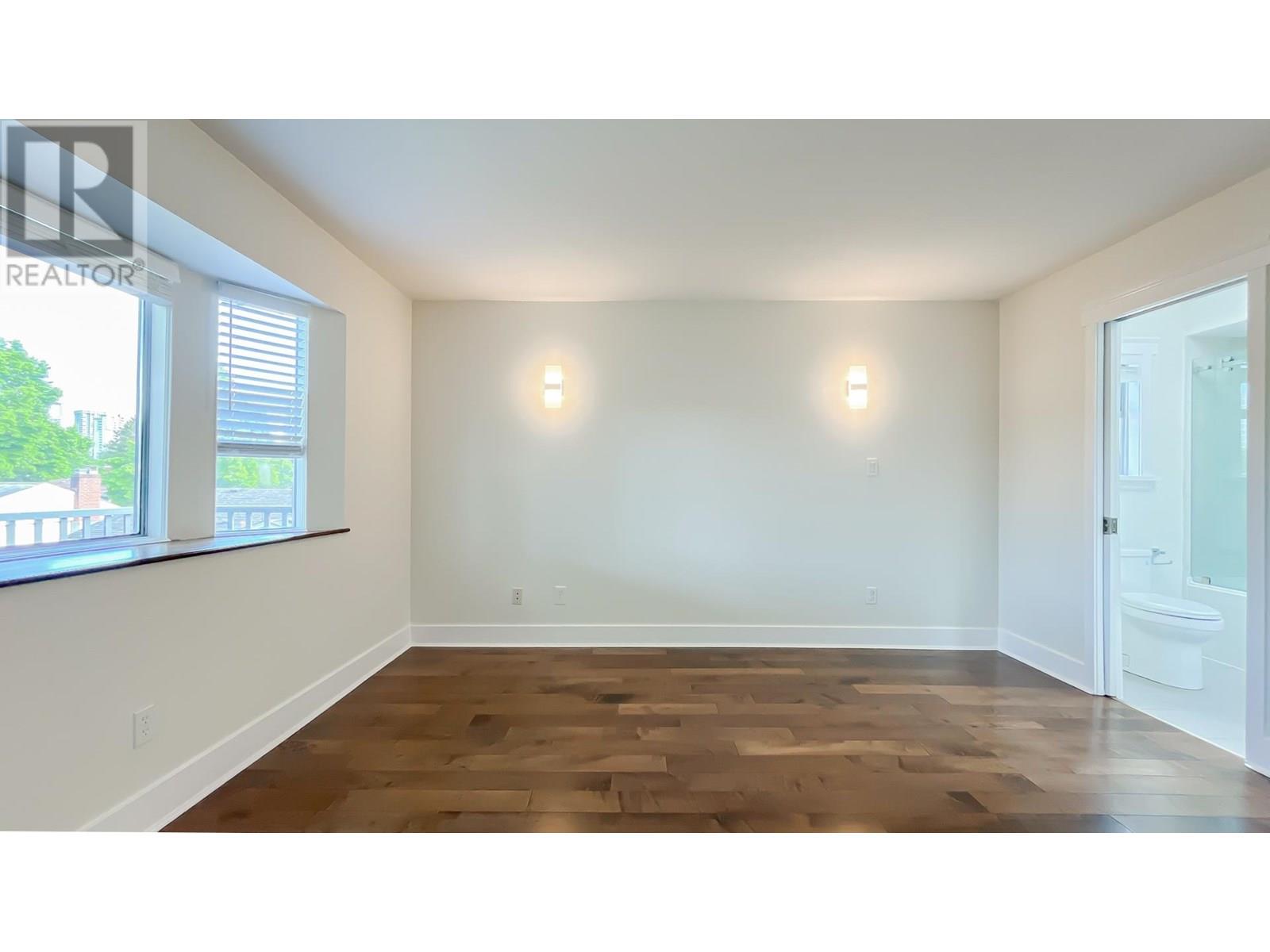 5076 Smith Avenue, Burnaby, British Columbia  V5G 2W7 - Photo 4 - R3027048