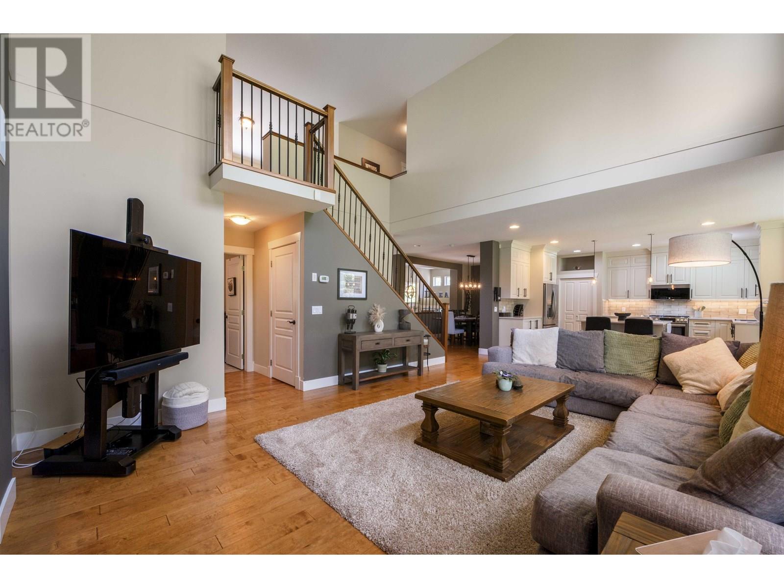 24437 Mcclure Drive, Maple Ridge, British Columbia  V2W 2E9 - Photo 10 - R3027159