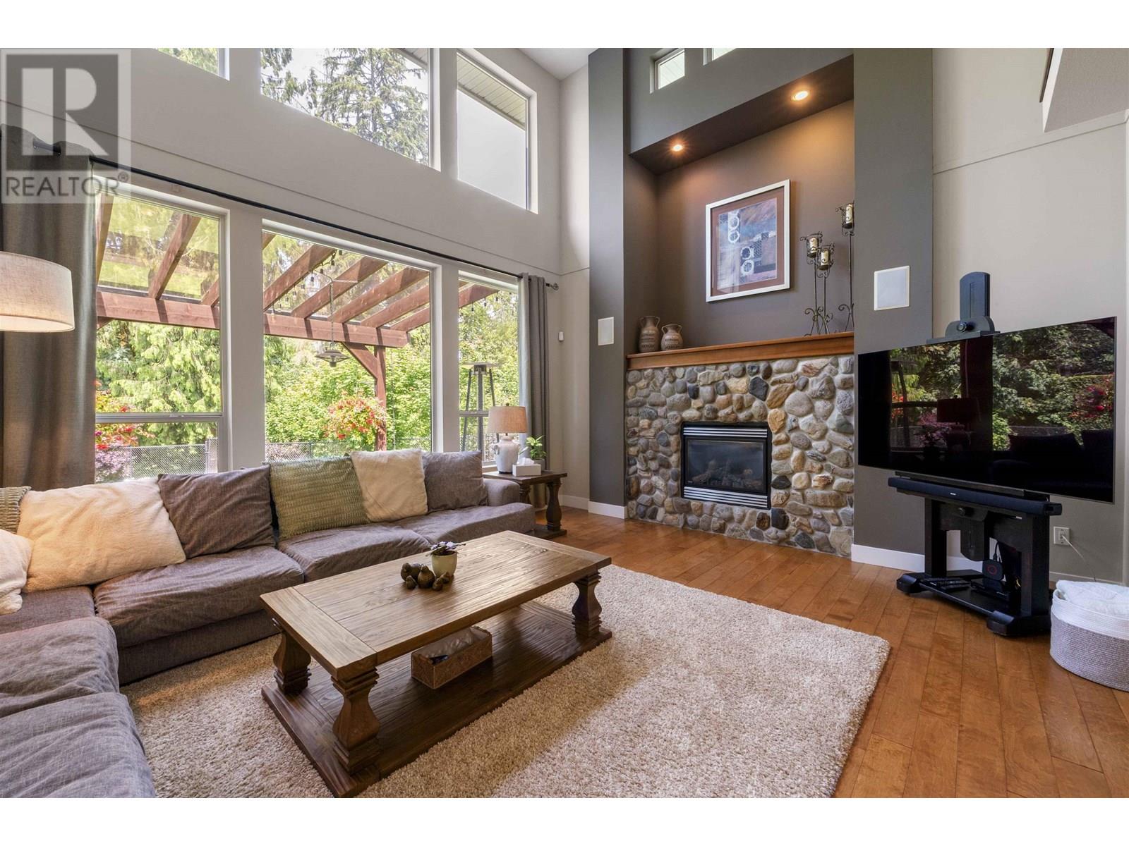 24437 Mcclure Drive, Maple Ridge, British Columbia  V2W 2E9 - Photo 12 - R3027159