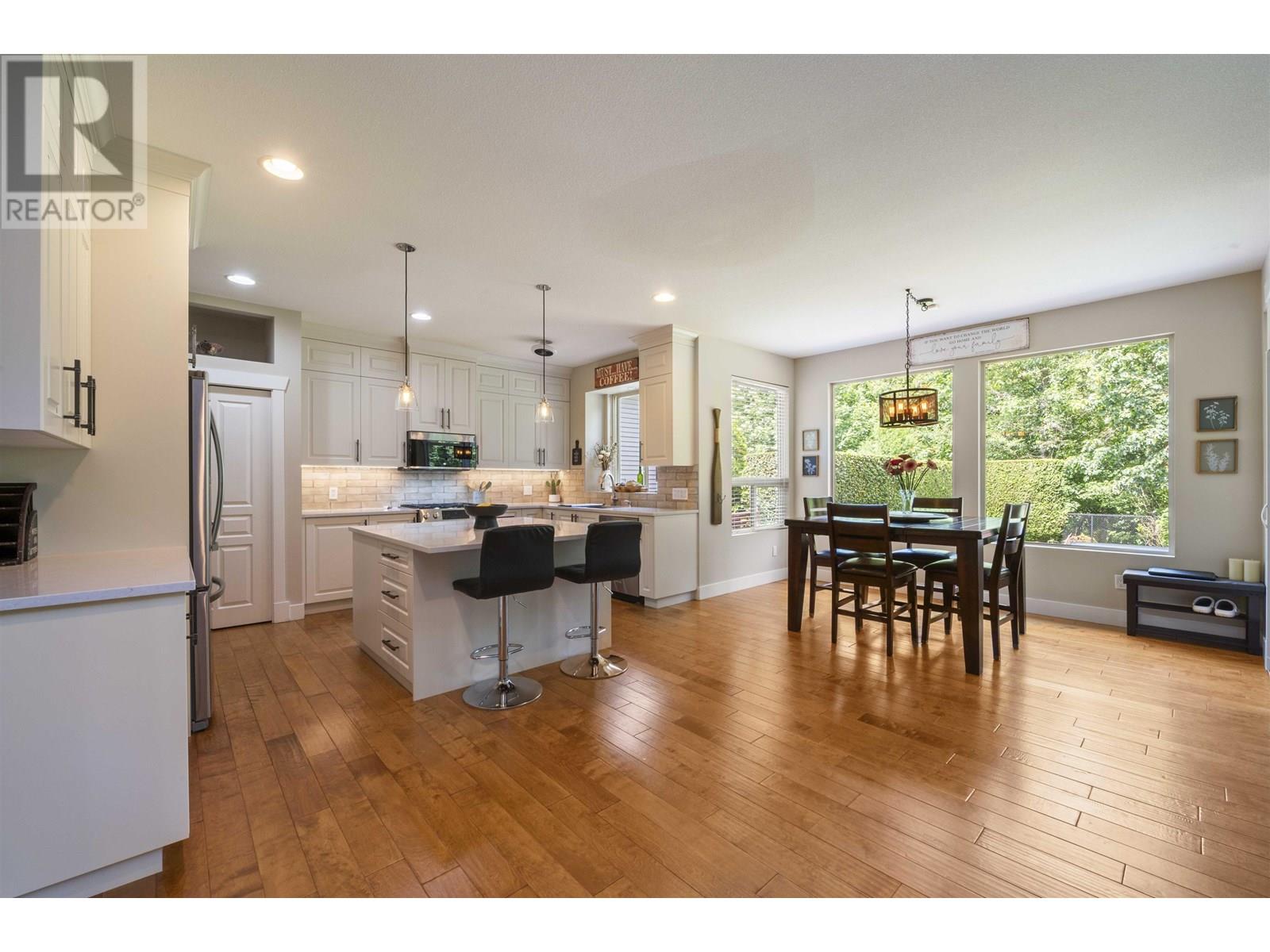 24437 Mcclure Drive, Maple Ridge, British Columbia  V2W 2E9 - Photo 15 - R3027159