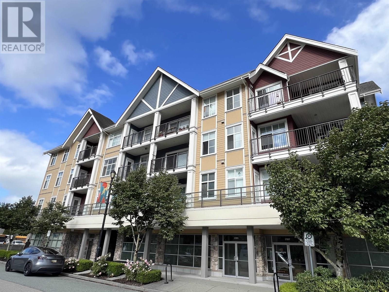 37893 SECOND AVENUE, Squamish, British Columbia