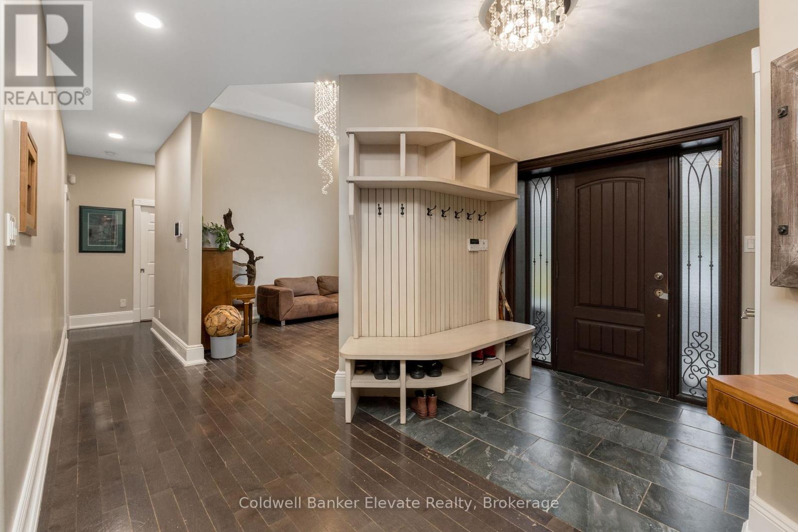 4 Abbitt Crescent, Halton Hills, Ontario  L7A 1A6 - Photo 15 - W12286619