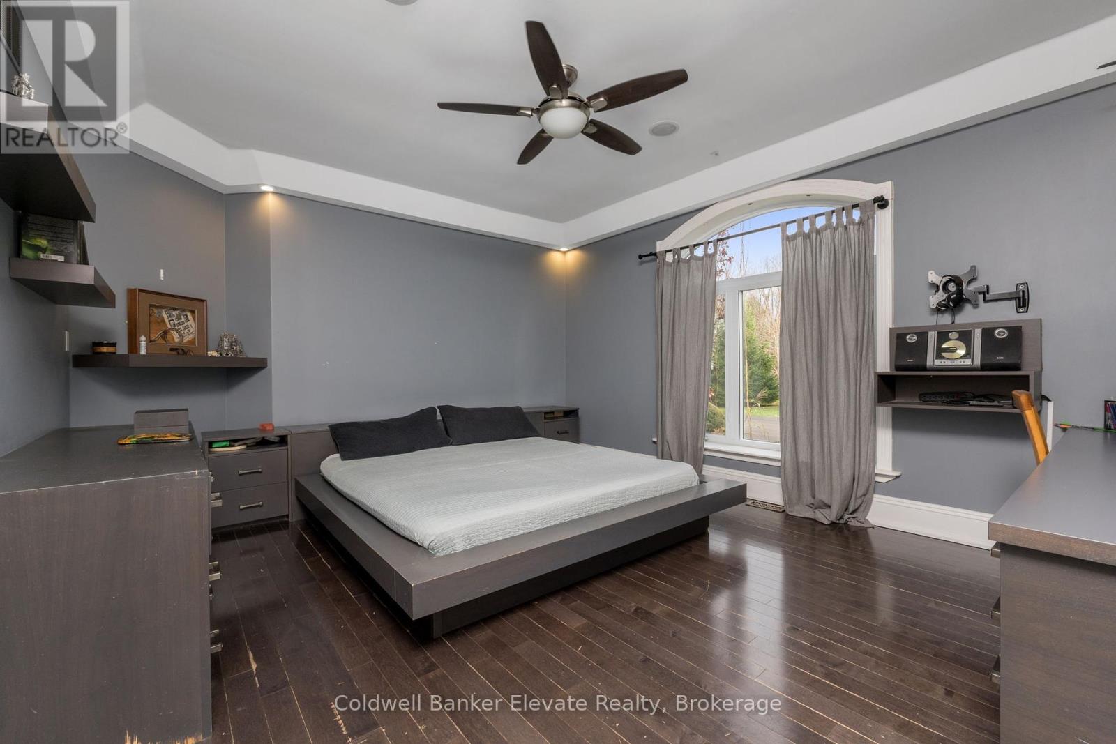 4 Abbitt Crescent, Halton Hills, Ontario  L7A 1A6 - Photo 25 - W12286619