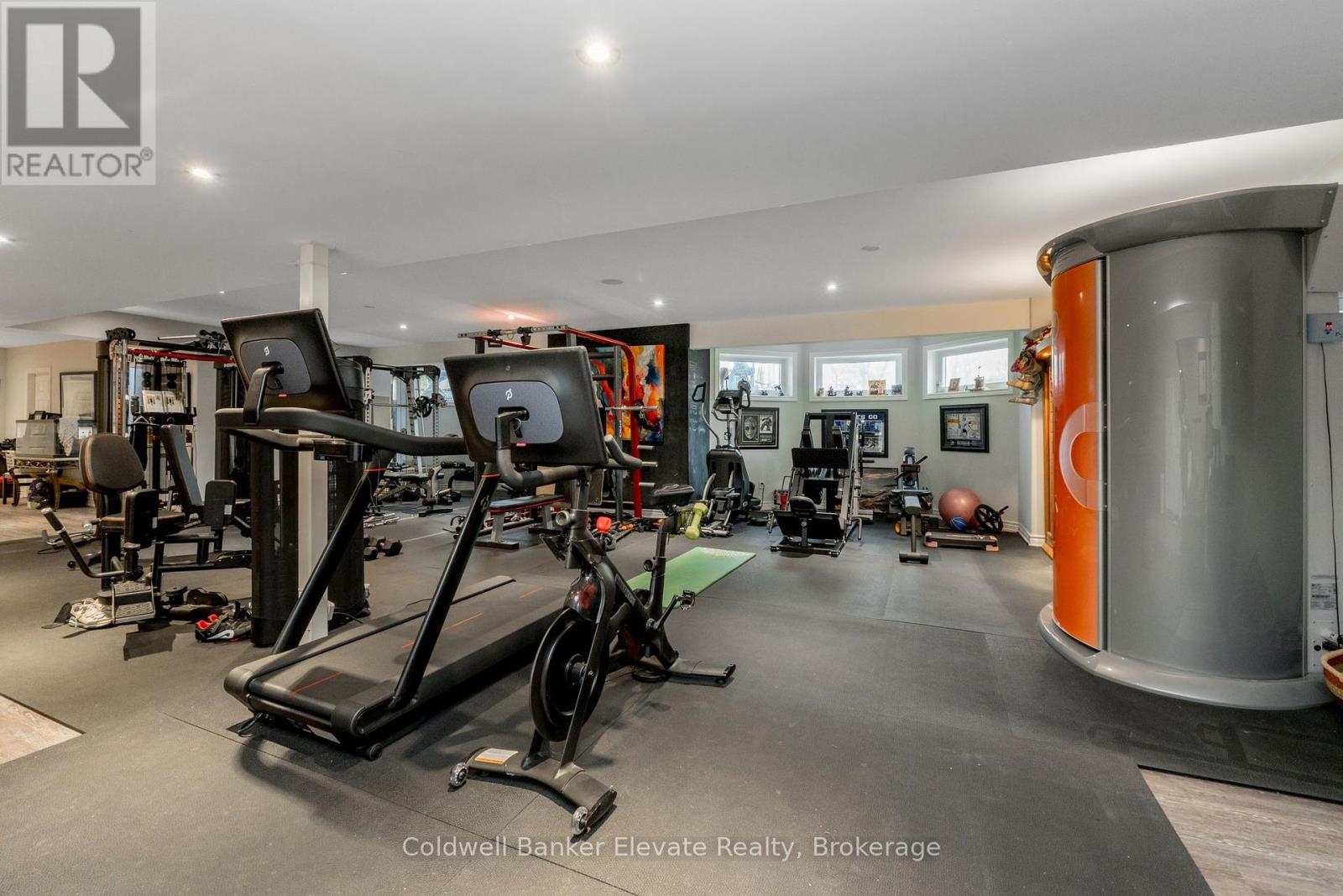 4 Abbitt Crescent, Halton Hills, Ontario  L7A 1A6 - Photo 31 - W12286619