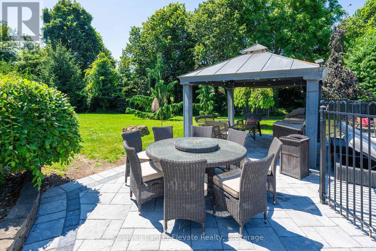 4 Abbitt Crescent, Halton Hills, Ontario  L7A 1A6 - Photo 38 - W12286619