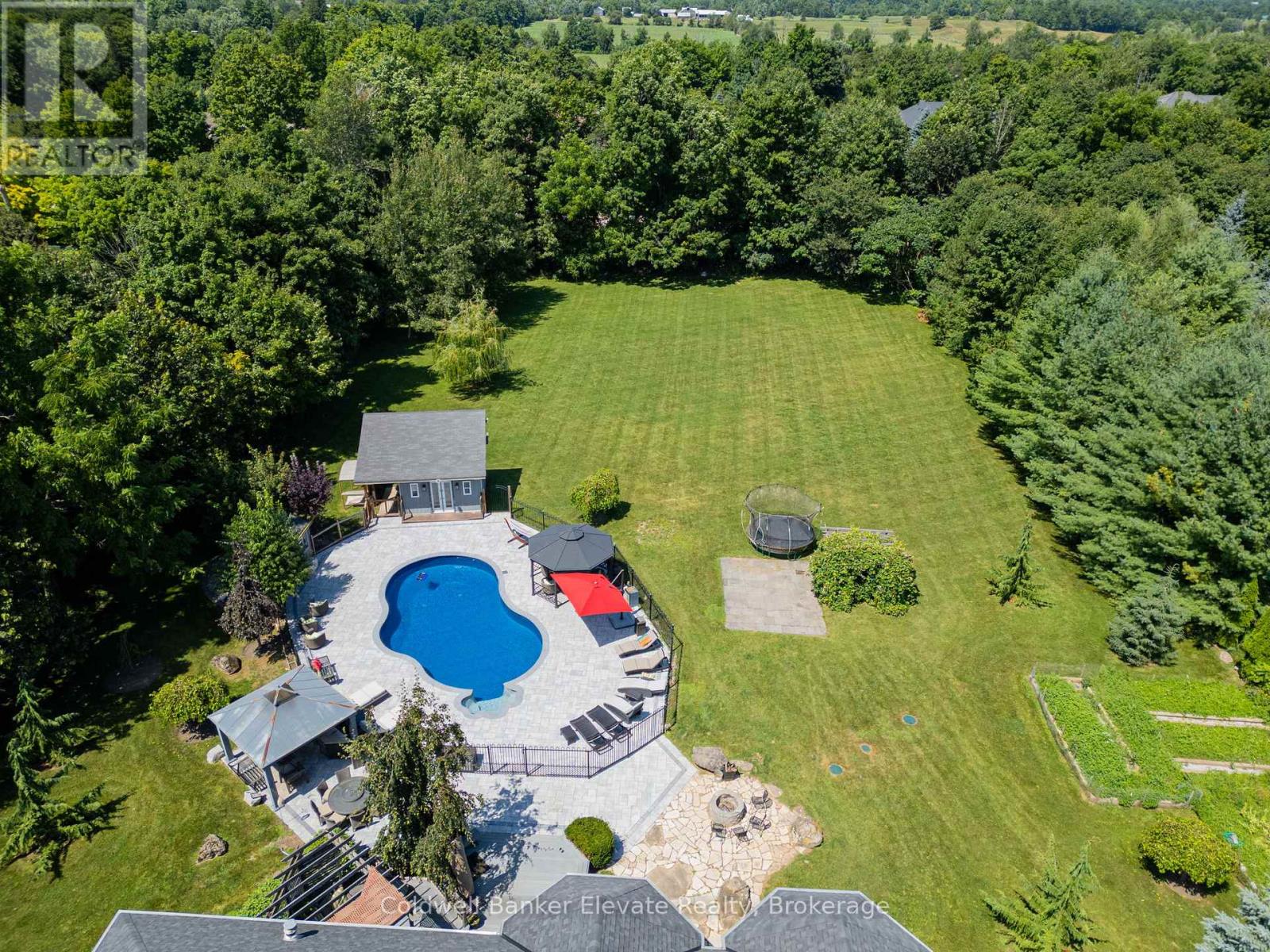4 Abbitt Crescent, Halton Hills, Ontario  L7A 1A6 - Photo 40 - W12286619