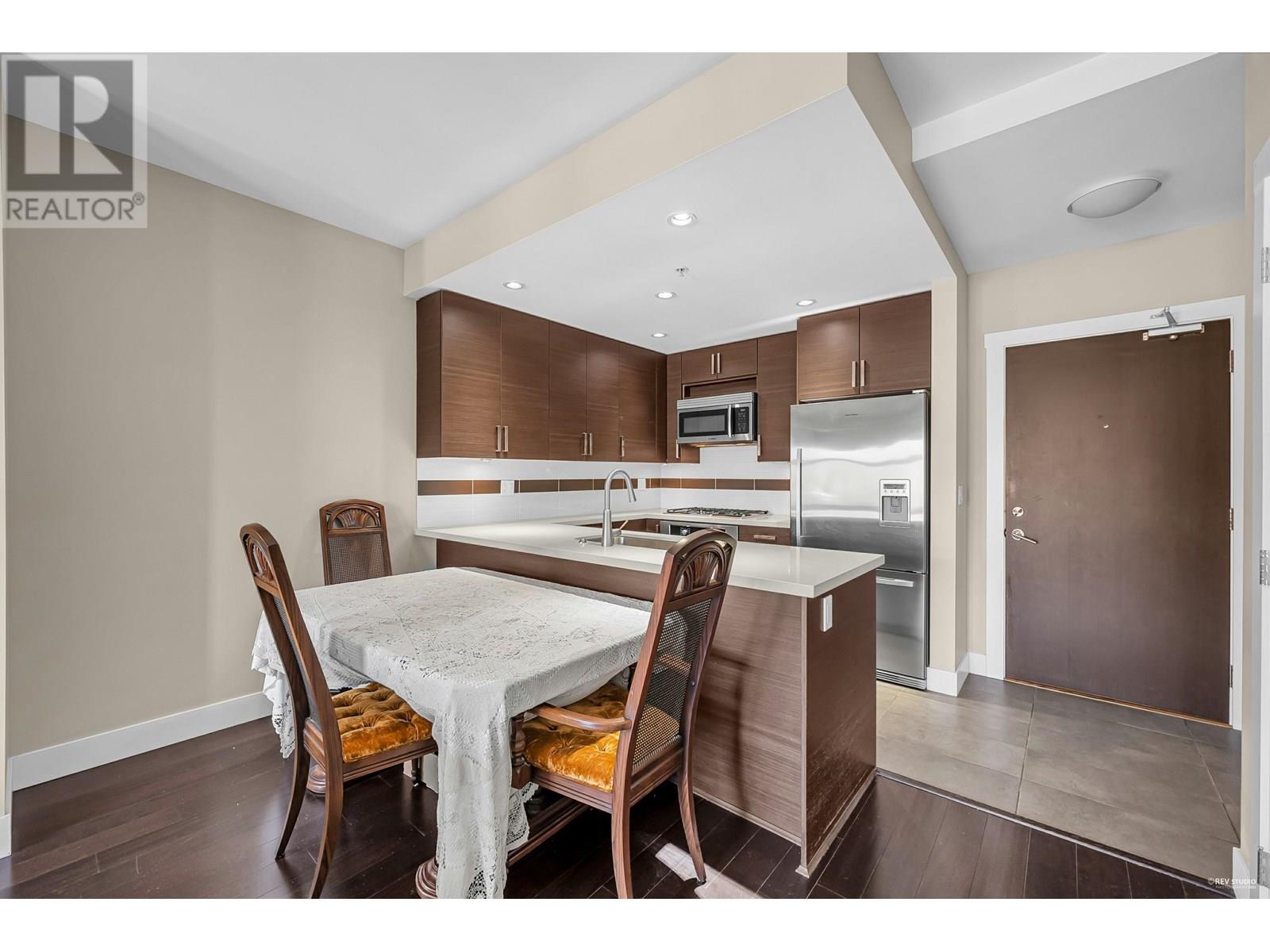 301 4710 Hastings Street, Burnaby, British Columbia  V5C 2K7 - Photo 8 - R3027125