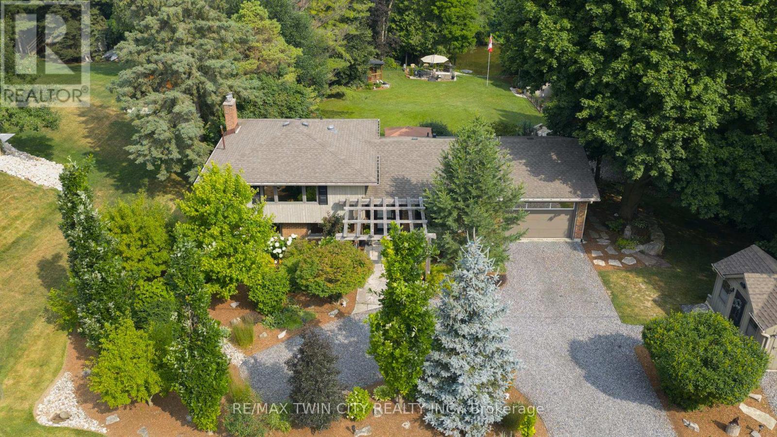 Property at 48 HILLFIELD DRIVE image 3