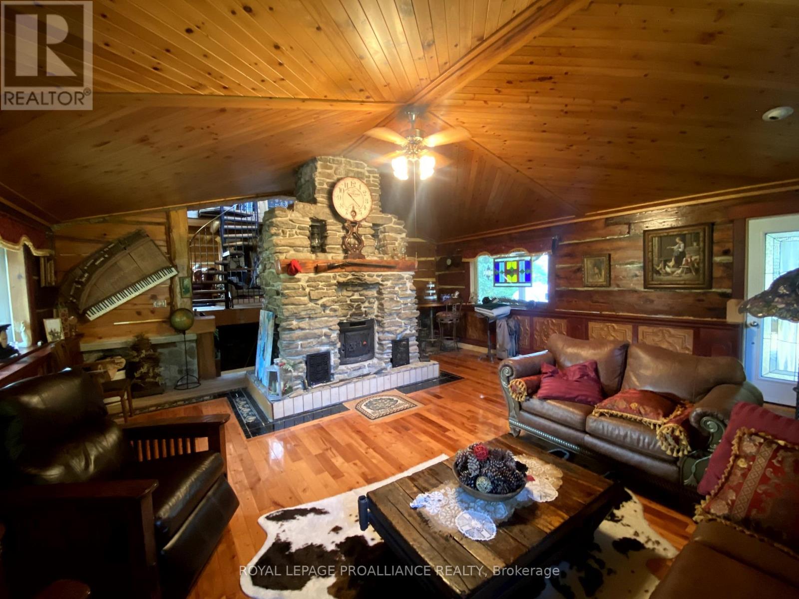 1464 County Road 28, Quinte West, Ontario K0K 1H0 - Photo 7 - X12286277