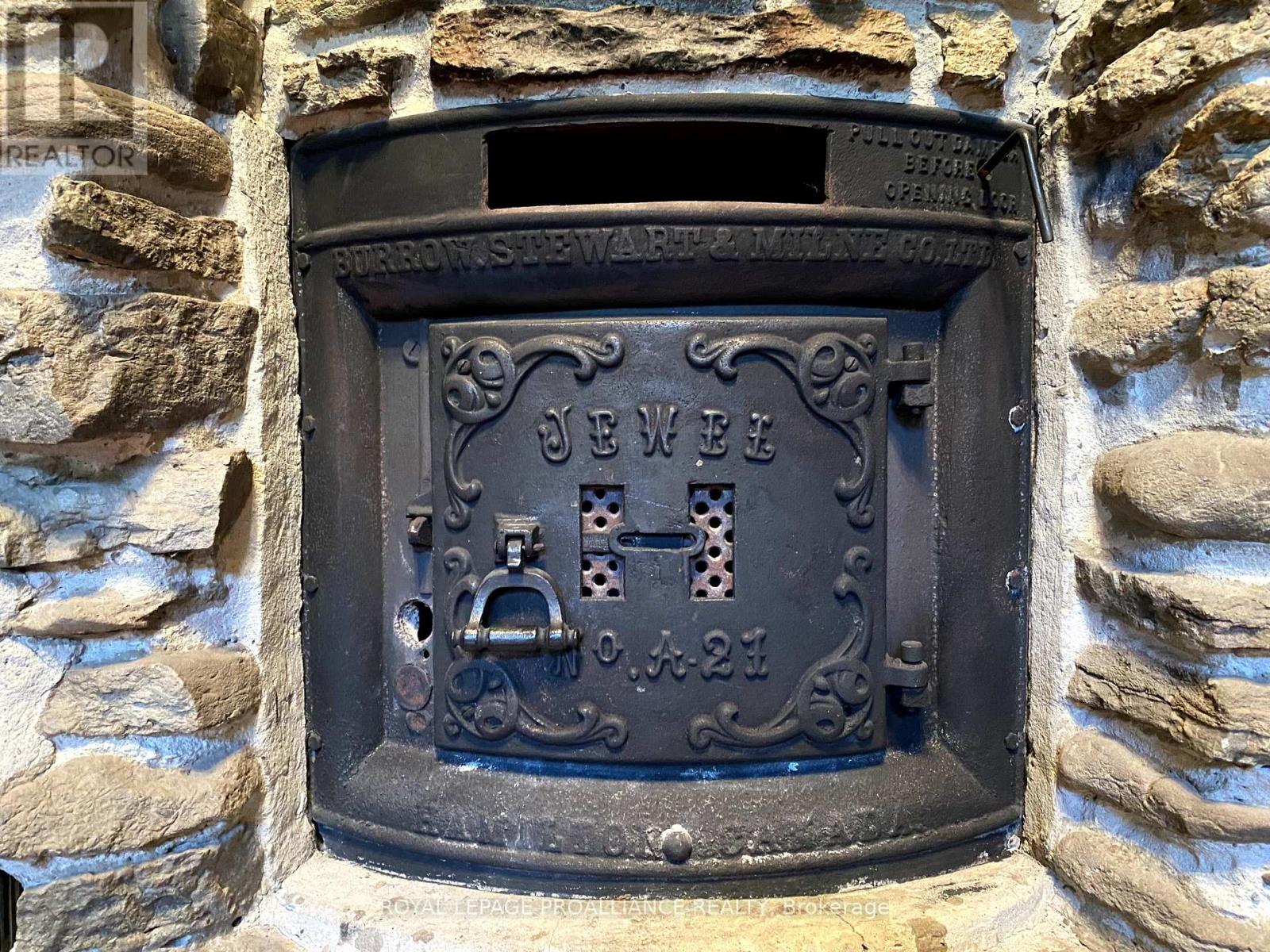 1464 County Road 28, Quinte West, Ontario K0K 1H0 - Photo 9 - X12286277