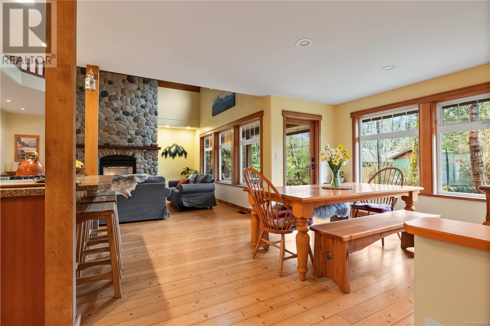 Property at 583 Nature Park Dr image 5