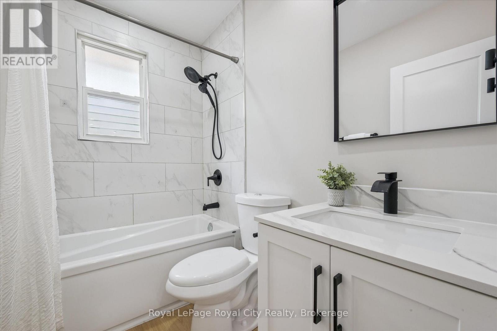 56 Dover Street, Waterloo, Ontario  N2J 1Z1 - Photo 19 - X12286892